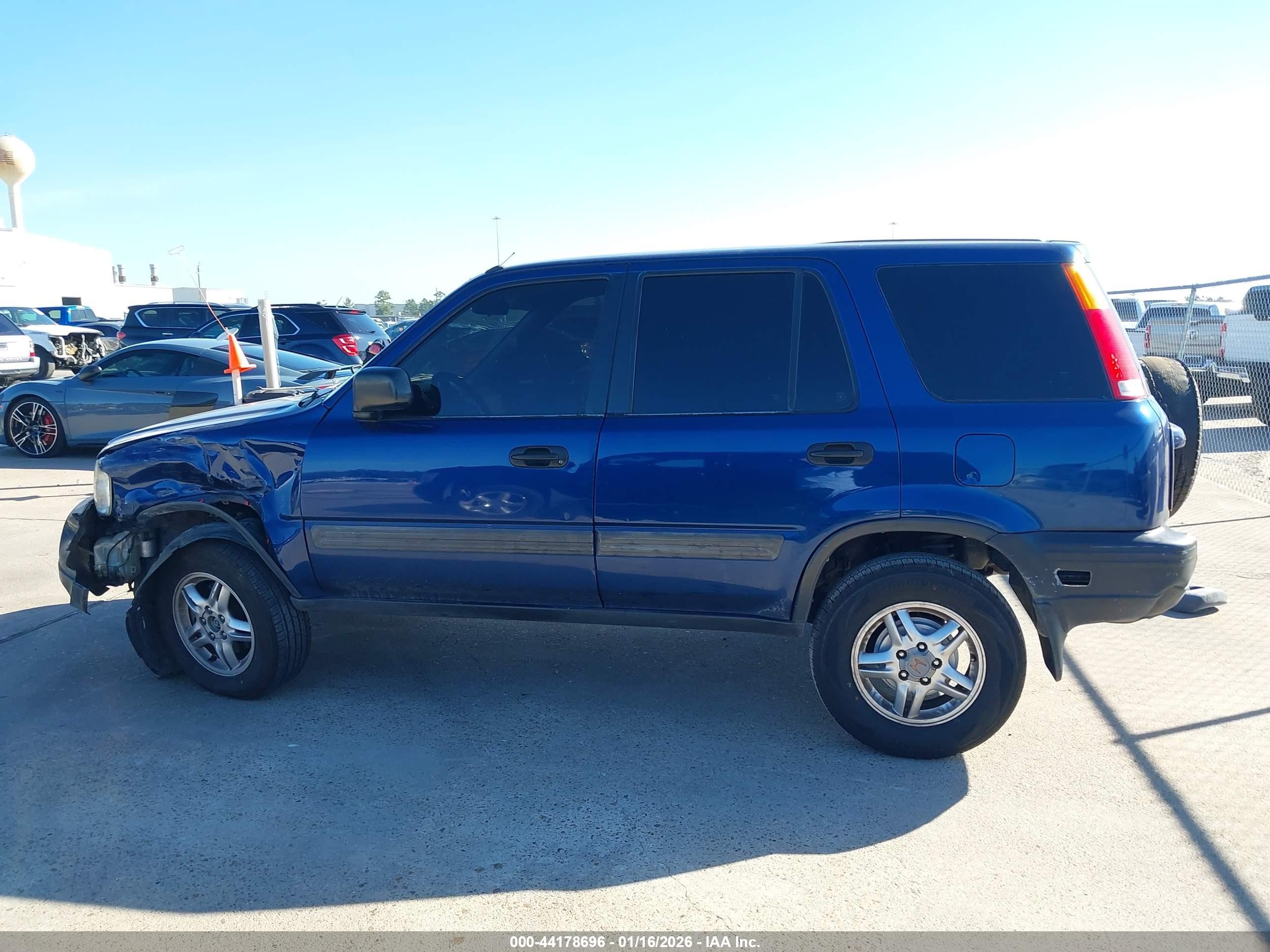 1997 Honda Cr-v Blue vin: JHLRD1853VC038526