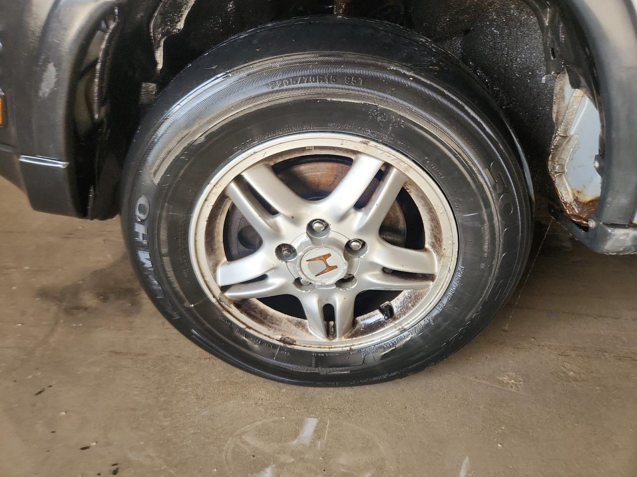 2001 Honda Cr-v Ex Серебряный vin: JHLRD18601C010914 Damage: Left Front Wheel, Curb Rash, 4 To 5 Inches