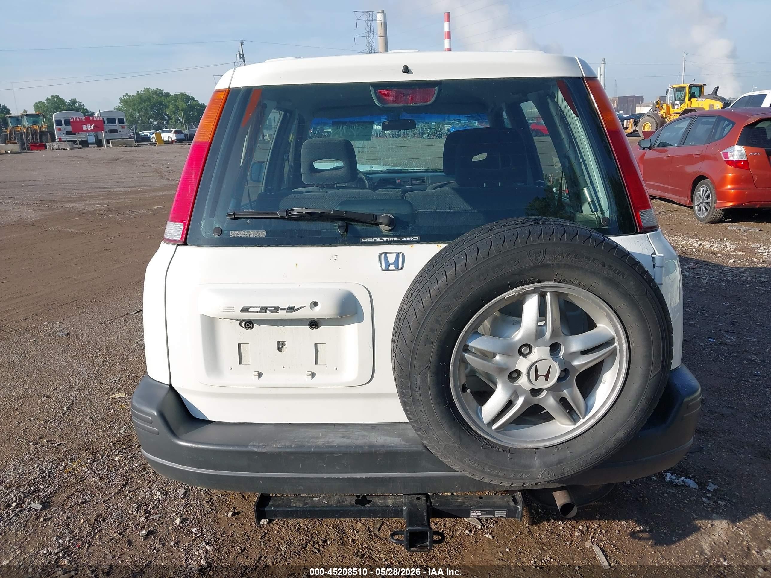 1999 Honda Cr-v Ex White vin: JHLRD1860XC017239