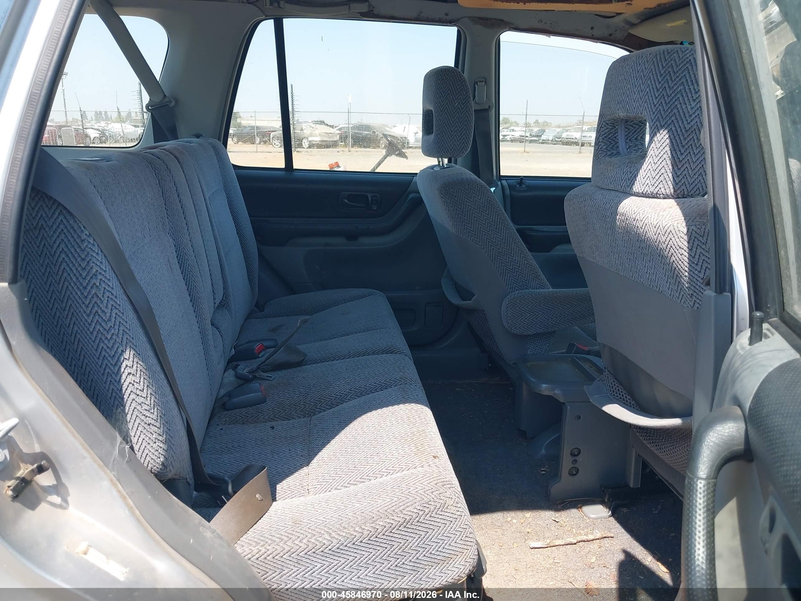 1998 Honda Cr-v Ex Серебряный vin: JHLRD1863WC104616