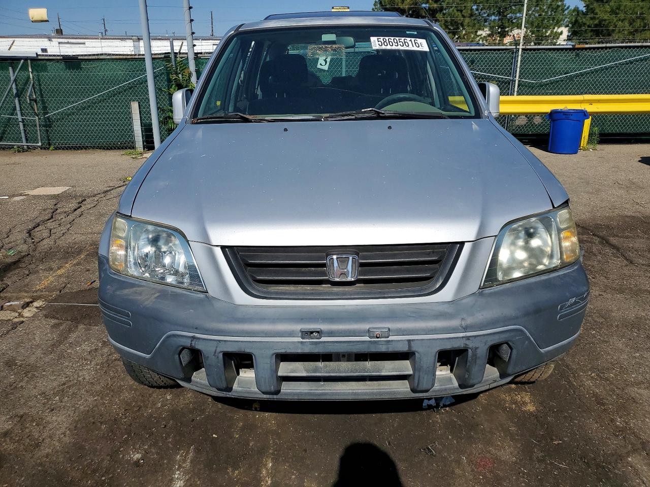 1999 Honda Cr-v Ex Silver vin: JHLRD1865XC048857