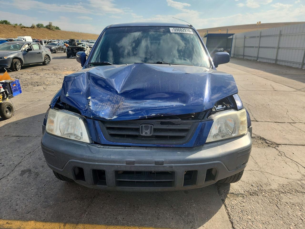 1999 Honda Cr-v Ex Blue vin: JHLRD1866XC060077