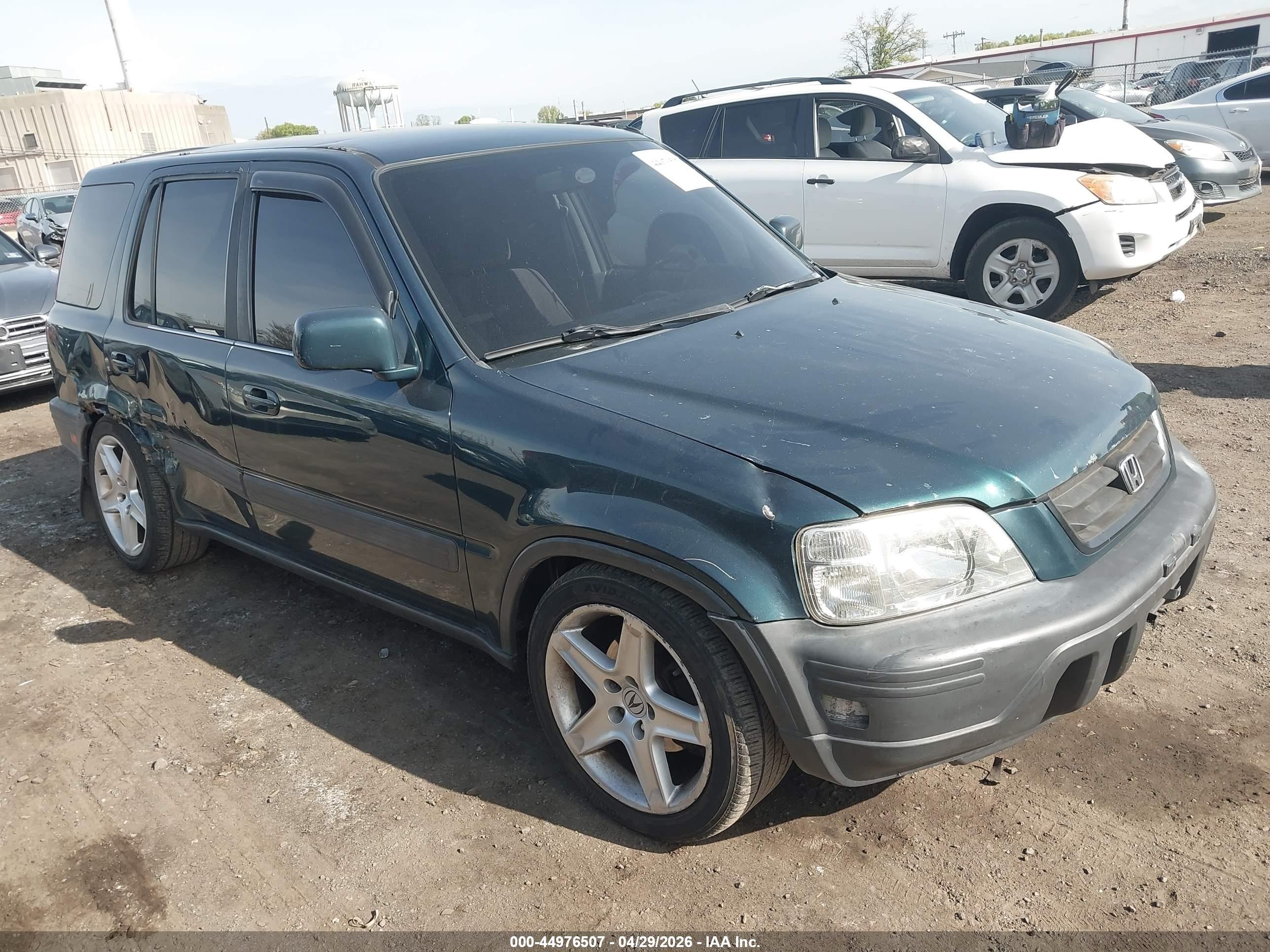 1998 Honda Cr-v Ex Green vin: JHLRD1868WC061018