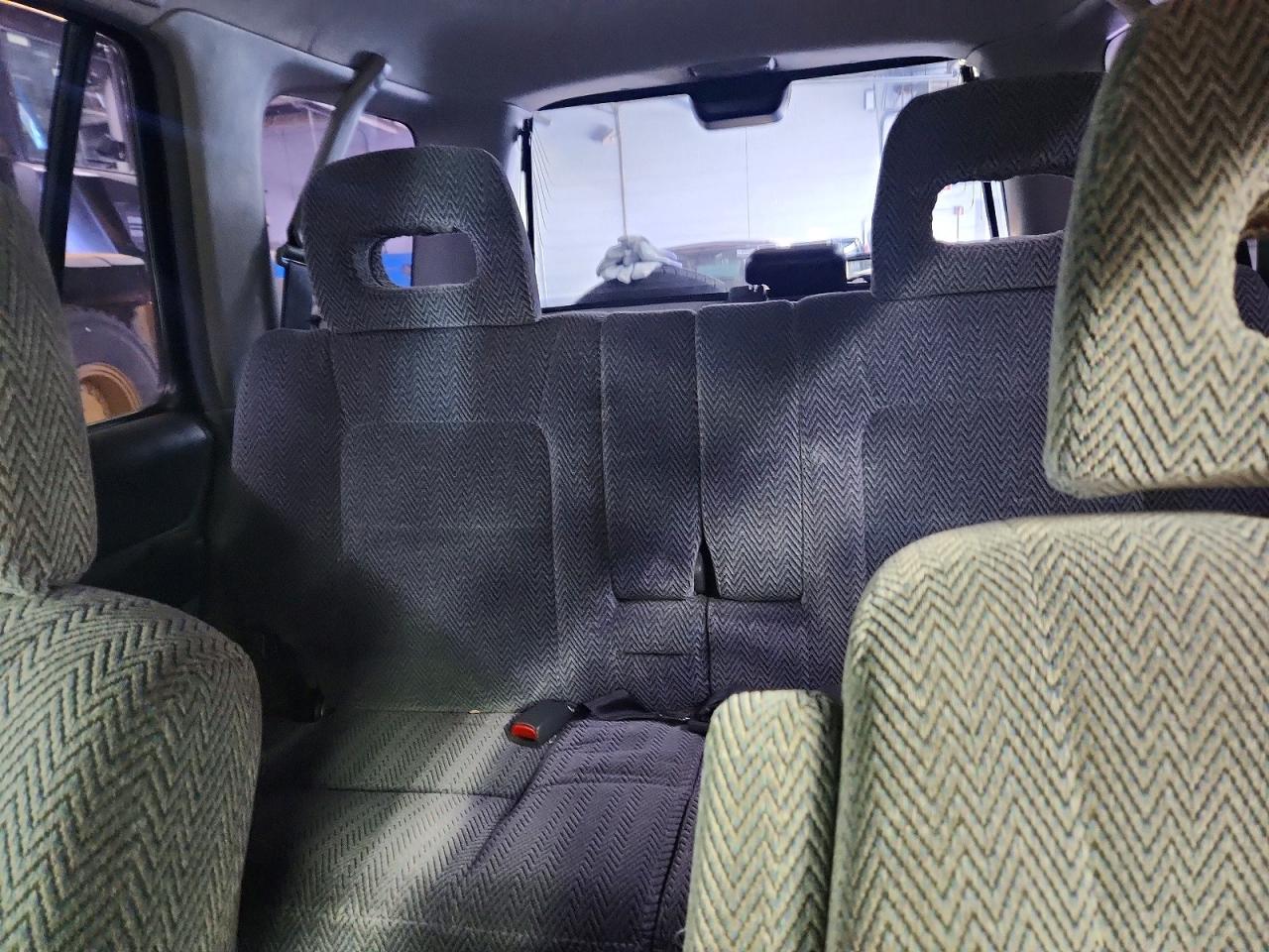 1998 Honda Cr-v Ex Silver vin: JHLRD1869WC035561
