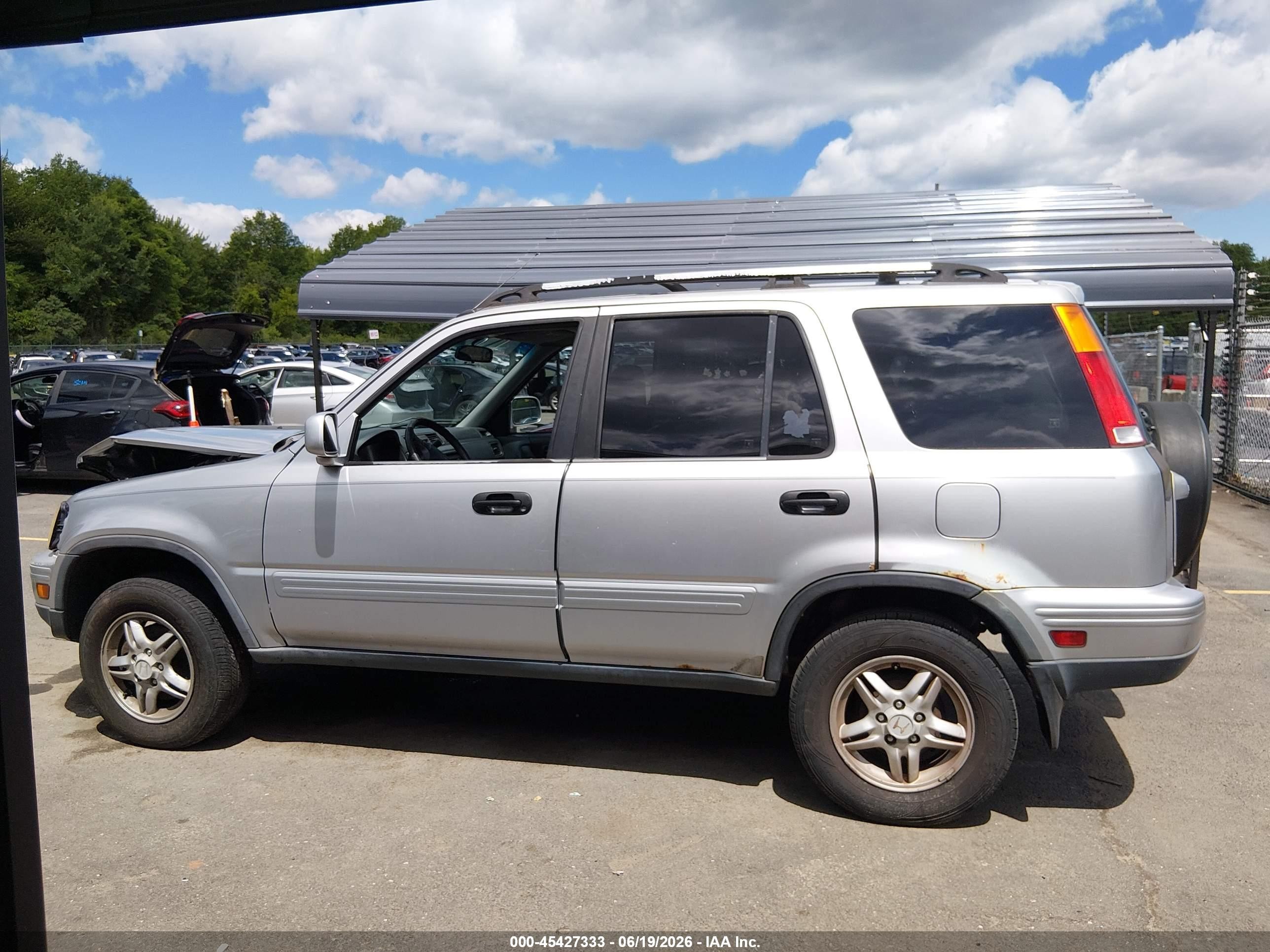 2001 Honda Cr-v Special Edition Silver vin: JHLRD18761S004114