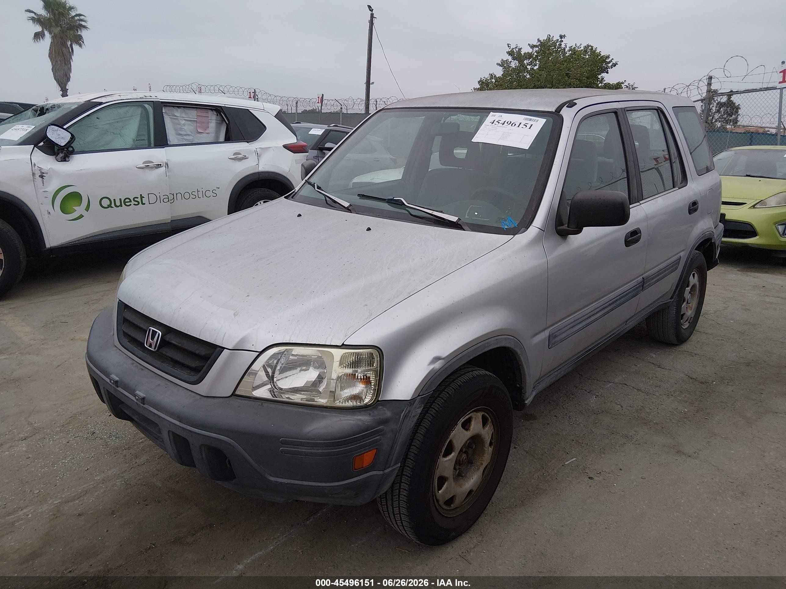 1998 Honda Cr-v Lx Silver vin: JHLRD2840WC009581
