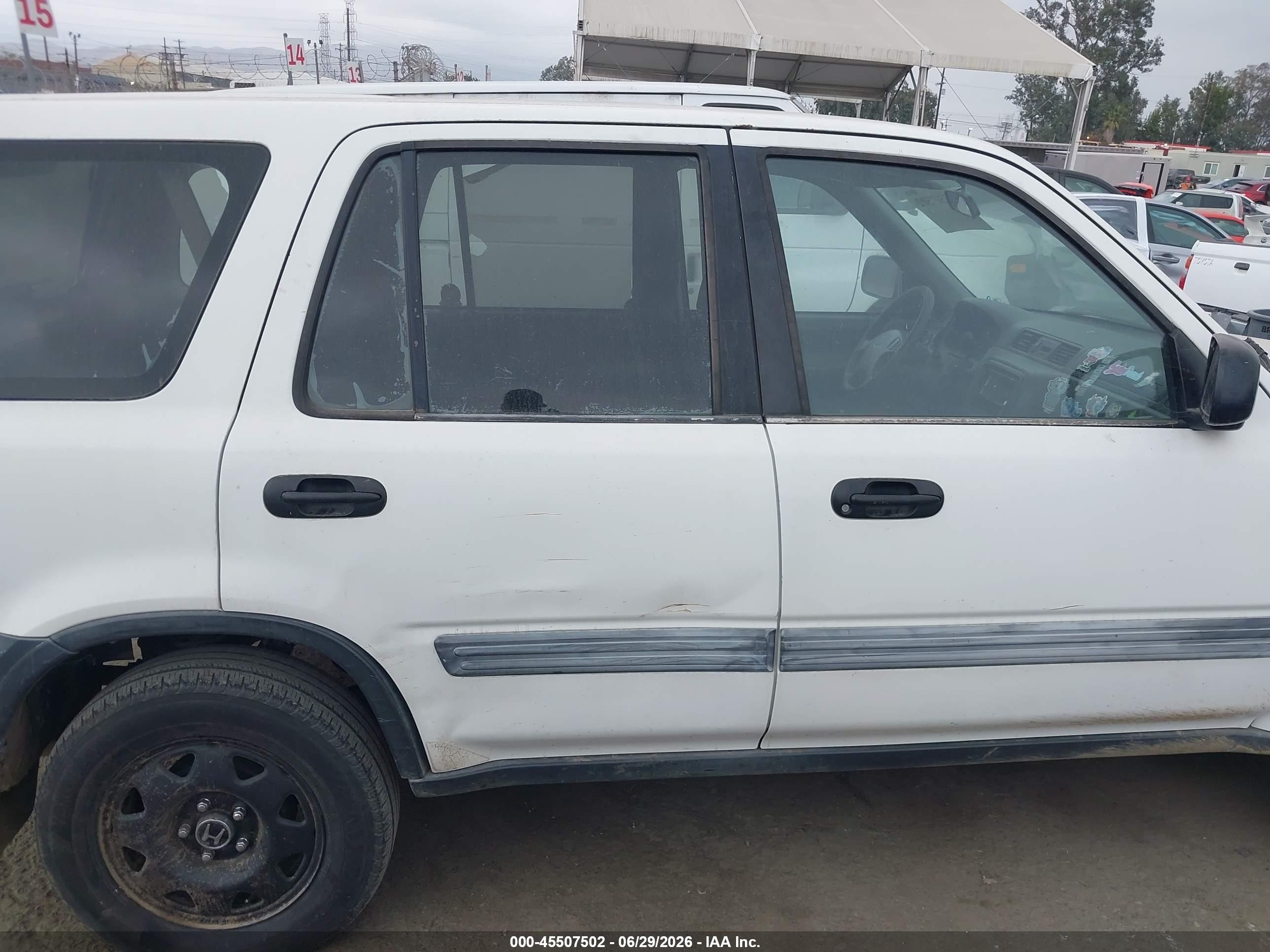 2001 Honda Cr-v Lx White vin: JHLRD28431S013865