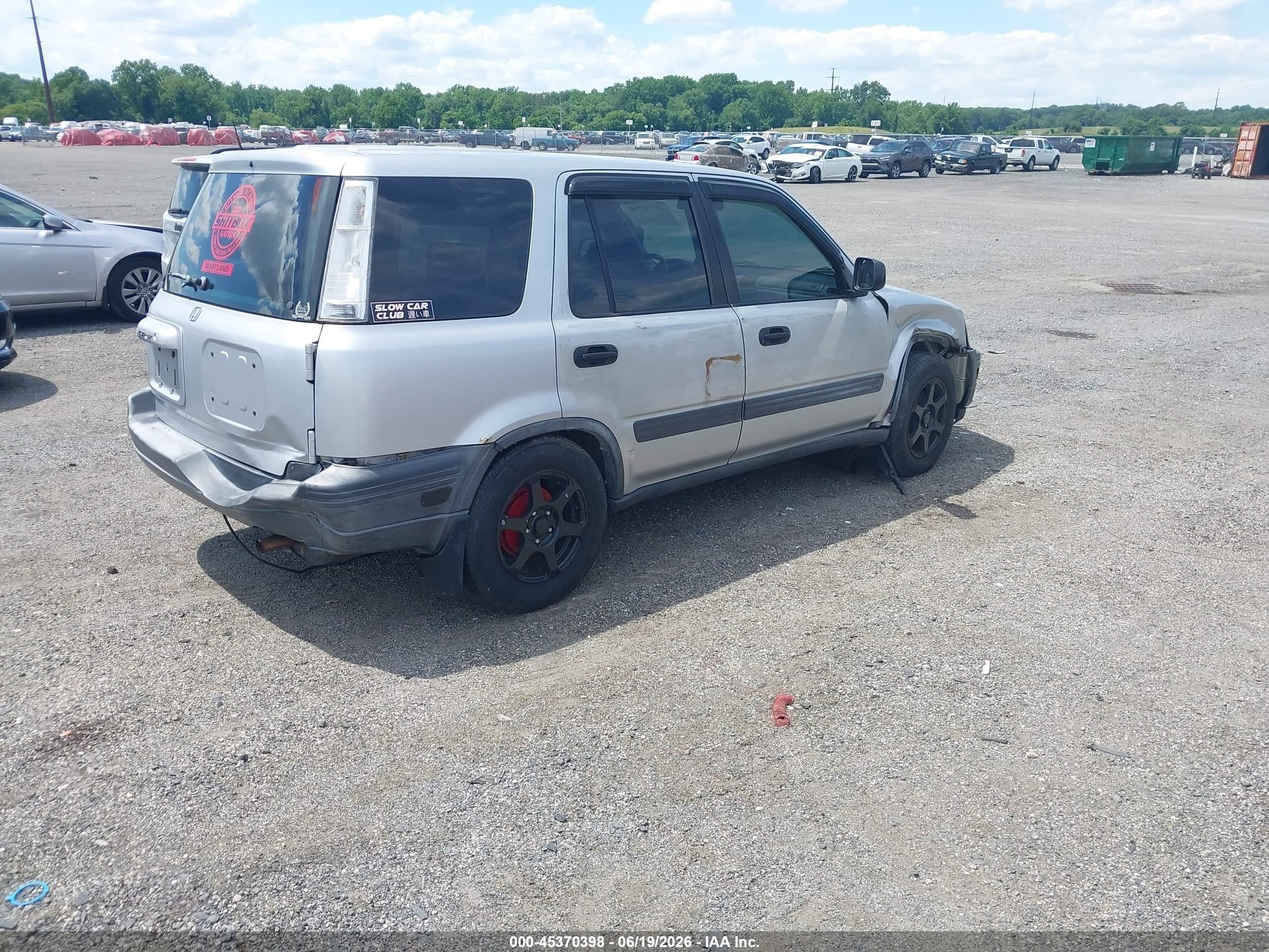 1998 Honda Cr-v Lx Silver vin: JHLRD2843WC007579