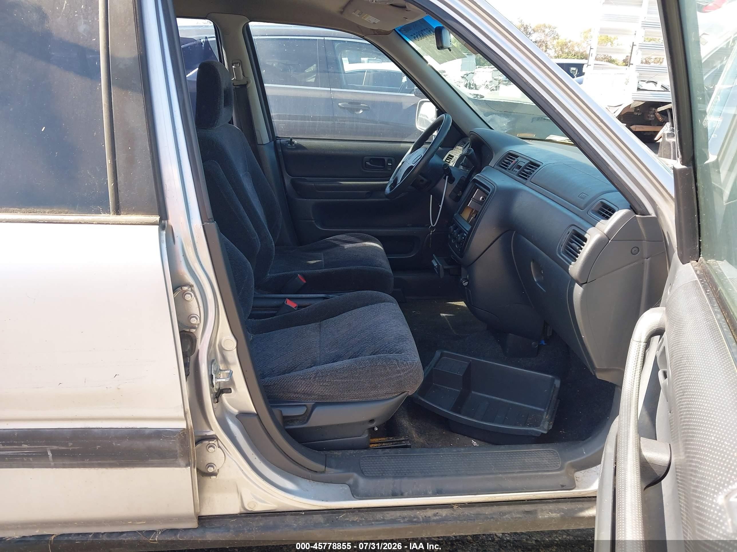 2001 Honda Cr-v Lx Silver vin: JHLRD28441C005686