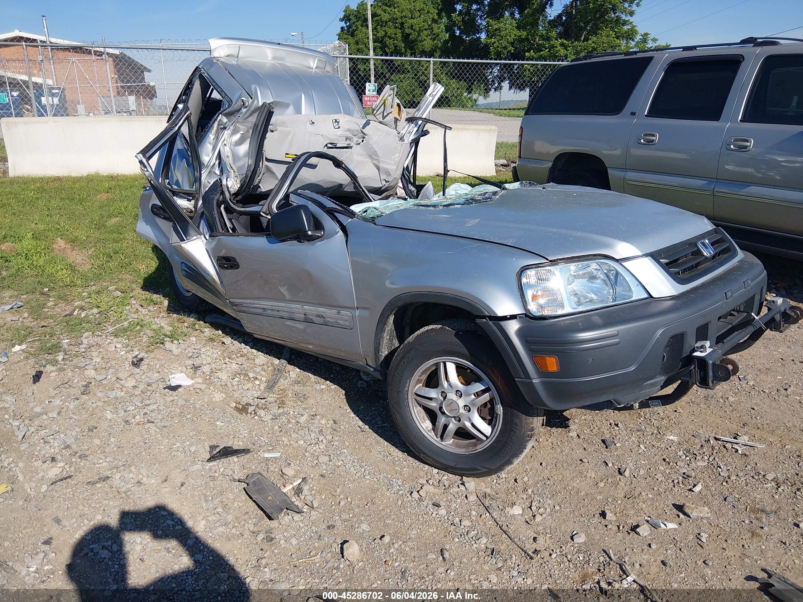 2001 Honda Cr-v Lx Серебряный vin: JHLRD28441S009050