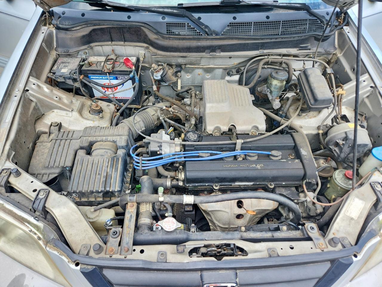 2000 Honda Cr-v Lx Silver vin: JHLRD2844YC006394