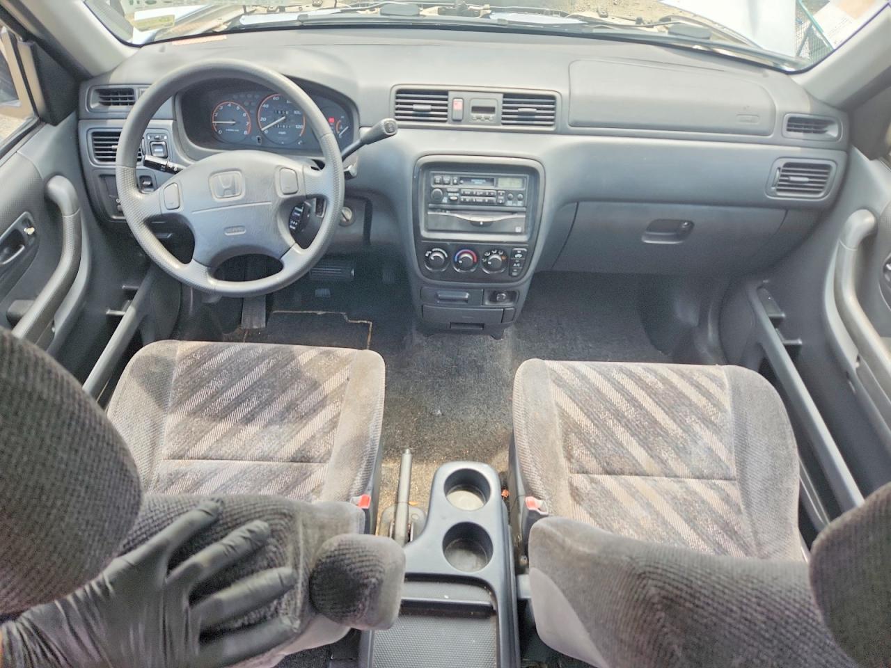 2000 Honda Cr-v Lx Silver vin: JHLRD2844YC006394