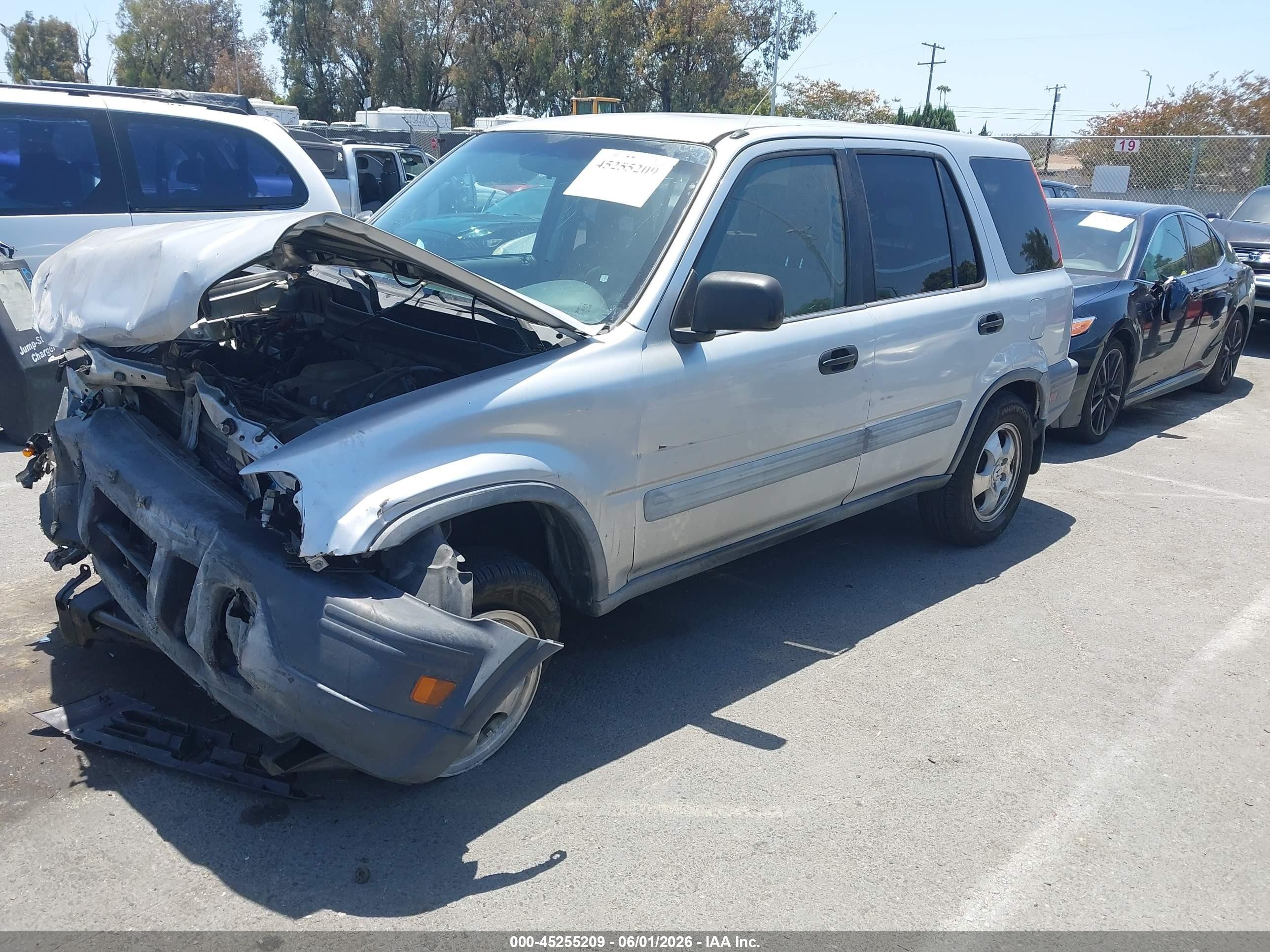 2000 Honda Cr-v Lx Silver vin: JHLRD2845YC011751