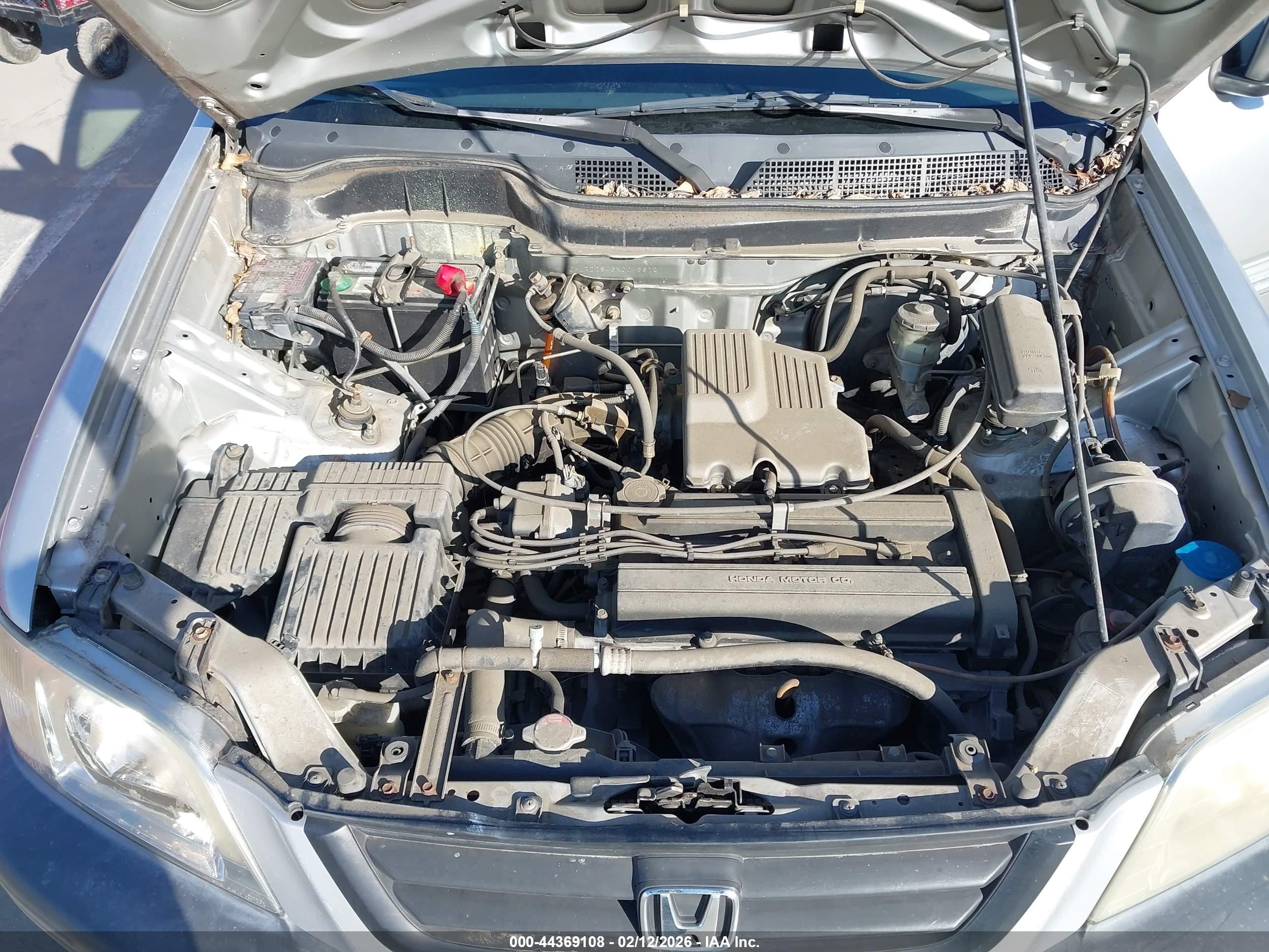 1999 Honda Cr-v Lx Серебряный vin: JHLRD2846XC015872
