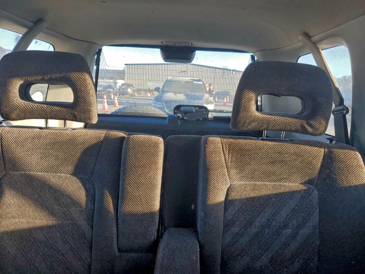 2000 Honda Cr-v Black vin: JHLRD2846YC003755