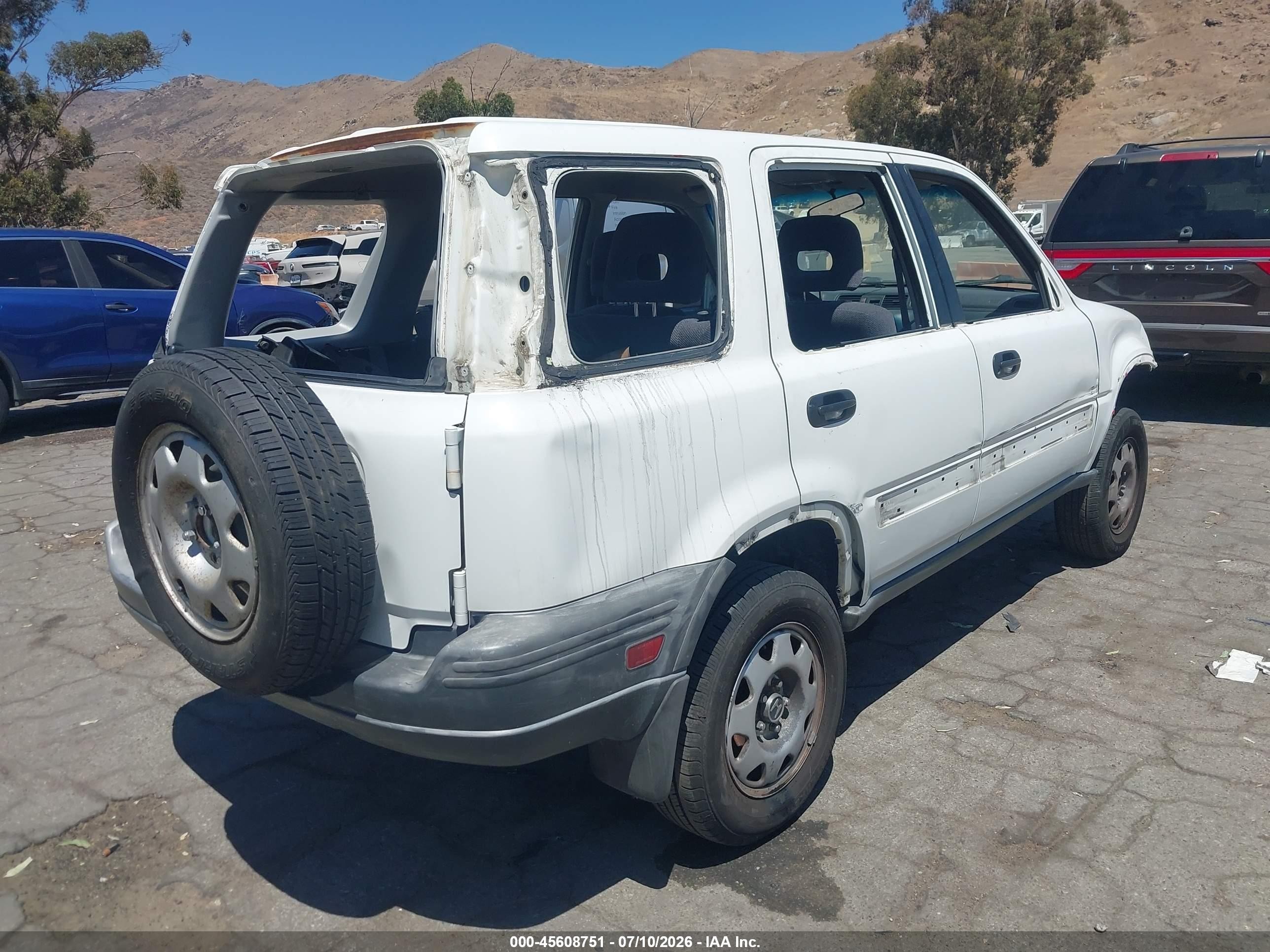 2000 Honda Cr-v Lx White vin: JHLRD2846YC010348