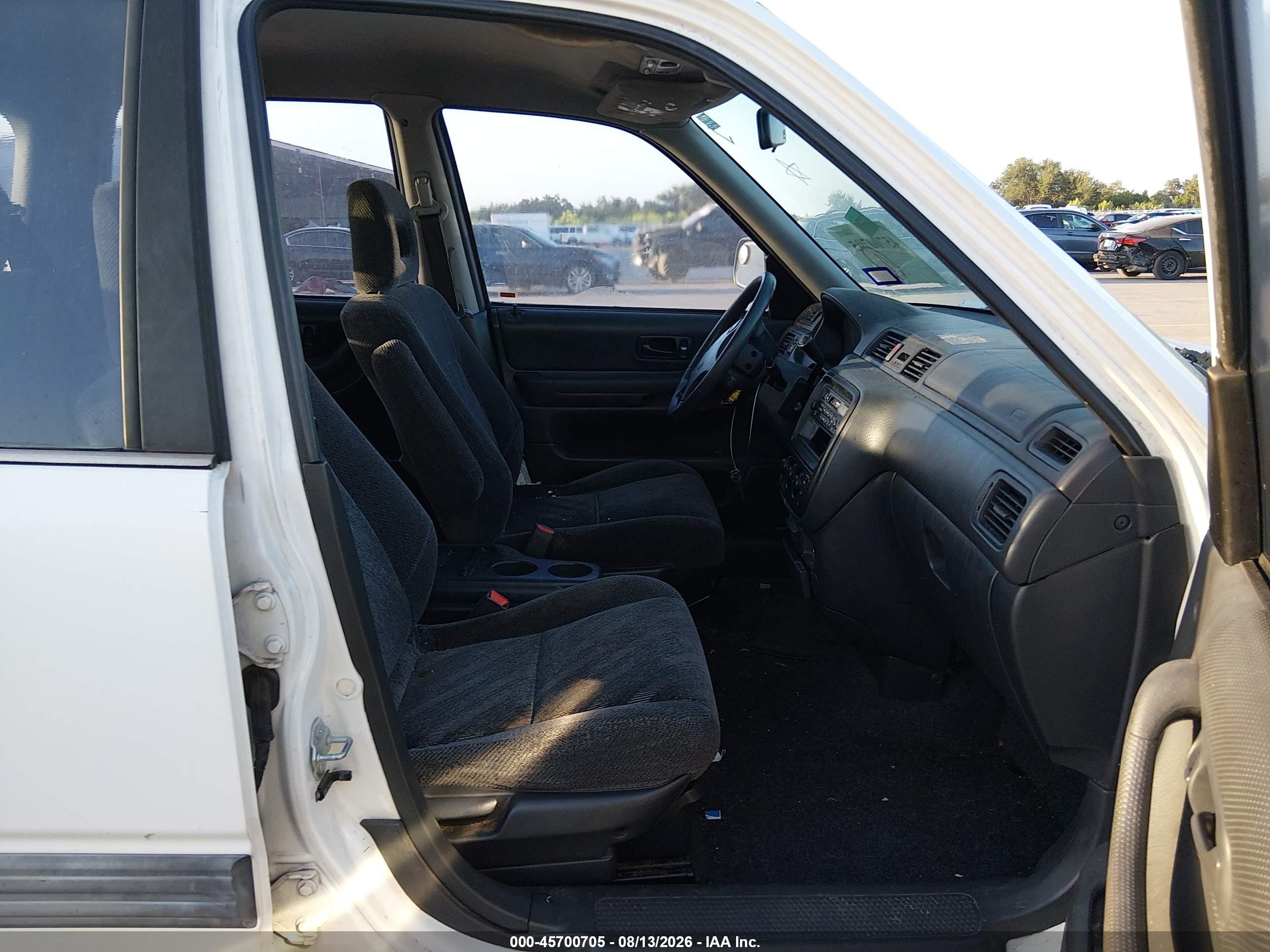 2000 Honda Cr-v Lx White vin: JHLRD2847YC008754