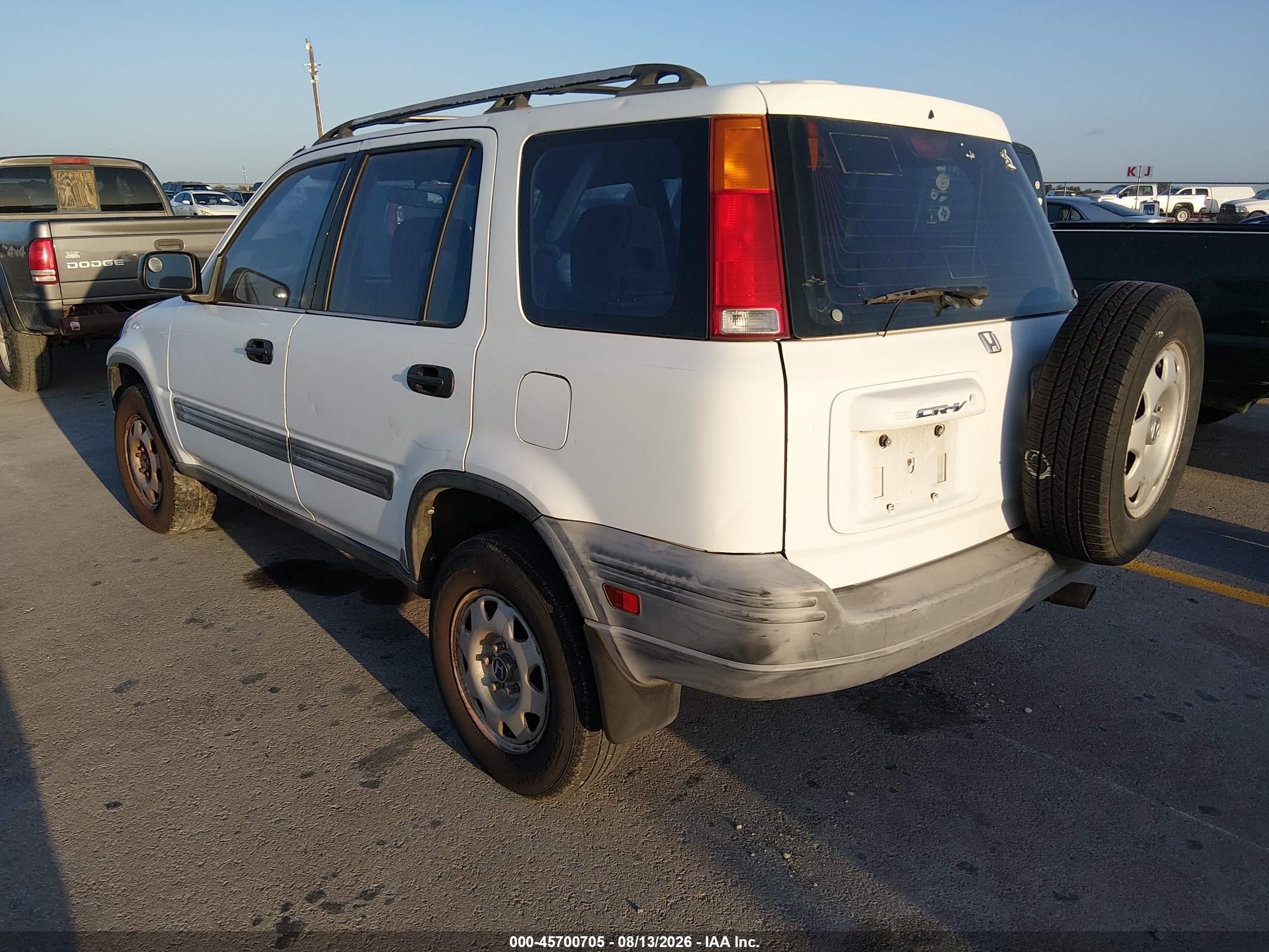 2000 Honda Cr-v Lx White vin: JHLRD2847YC008754