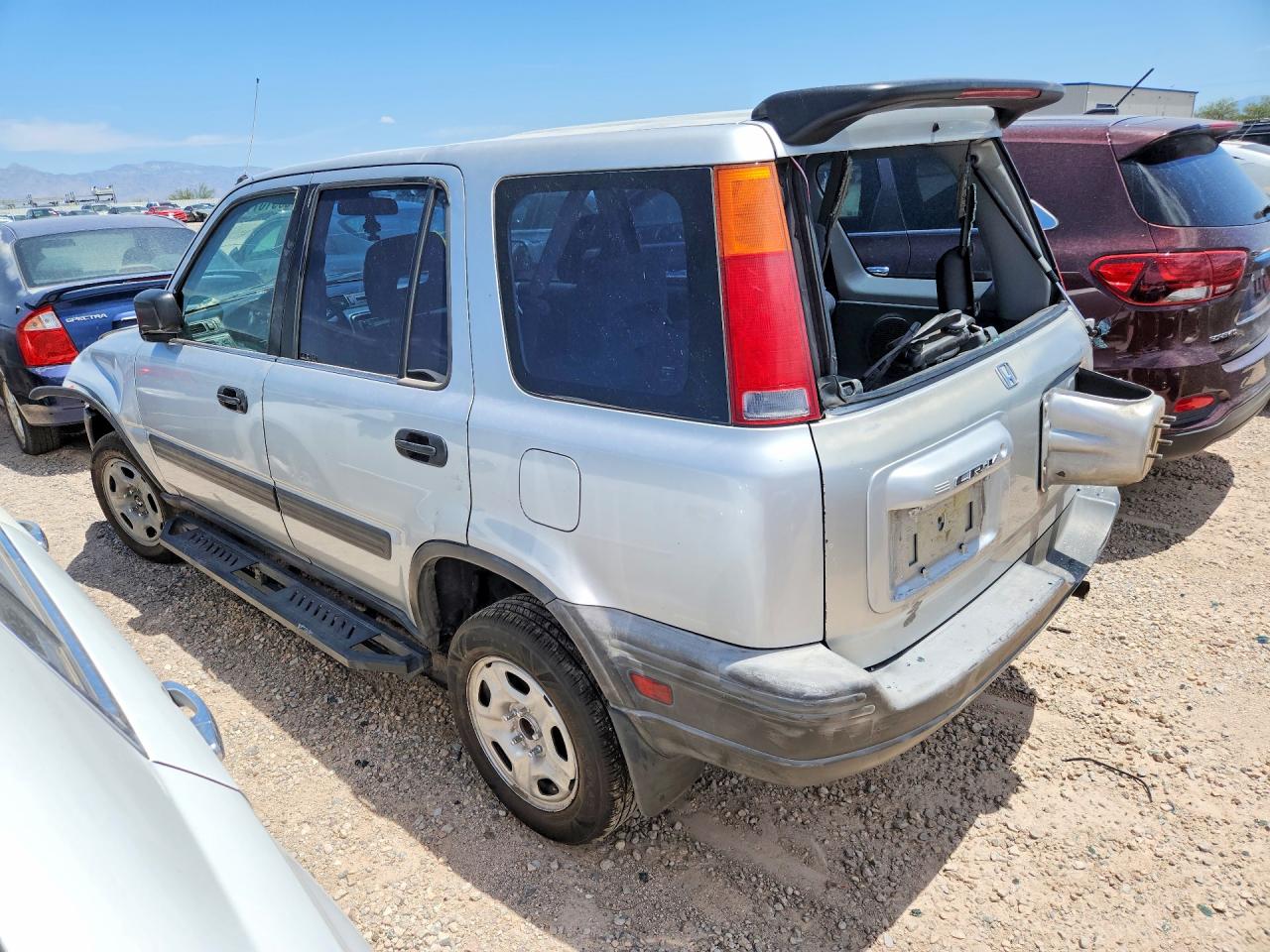 1998 Honda Cr-v Lx Серебряный vin: JHLRD284XWC009586