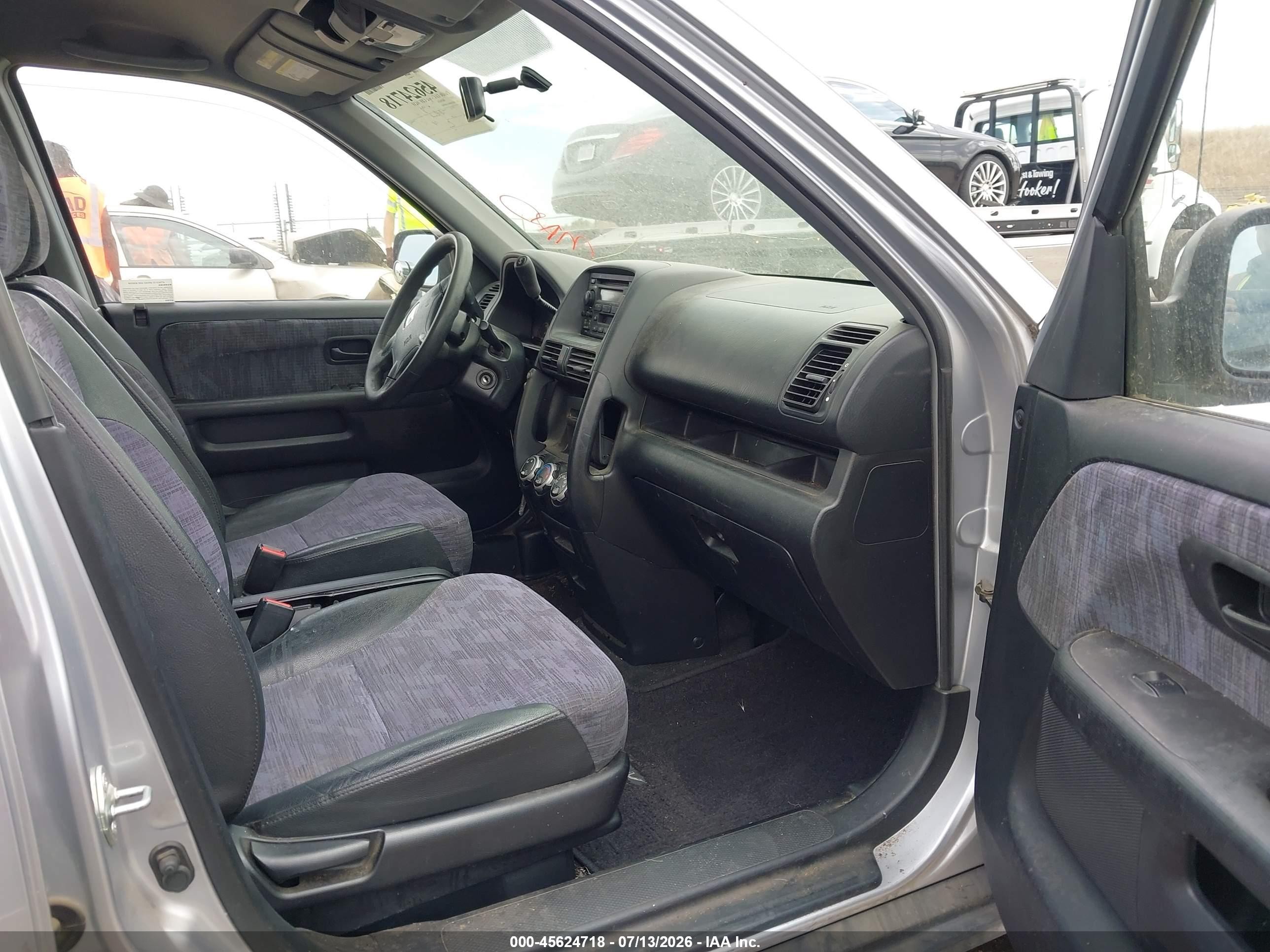 2003 Honda Cr-v Lx Silver vin: JHLRD68403C007042