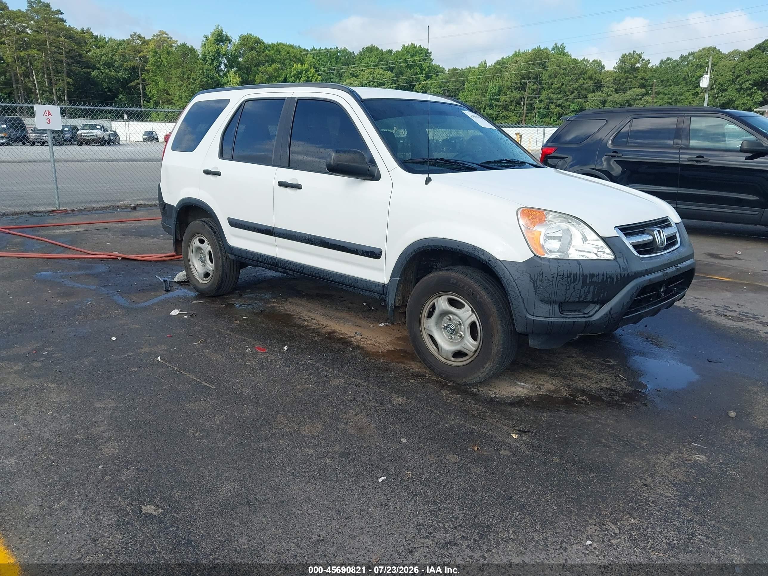 2003 Honda Cr-v Lx White vin: JHLRD68413C011407