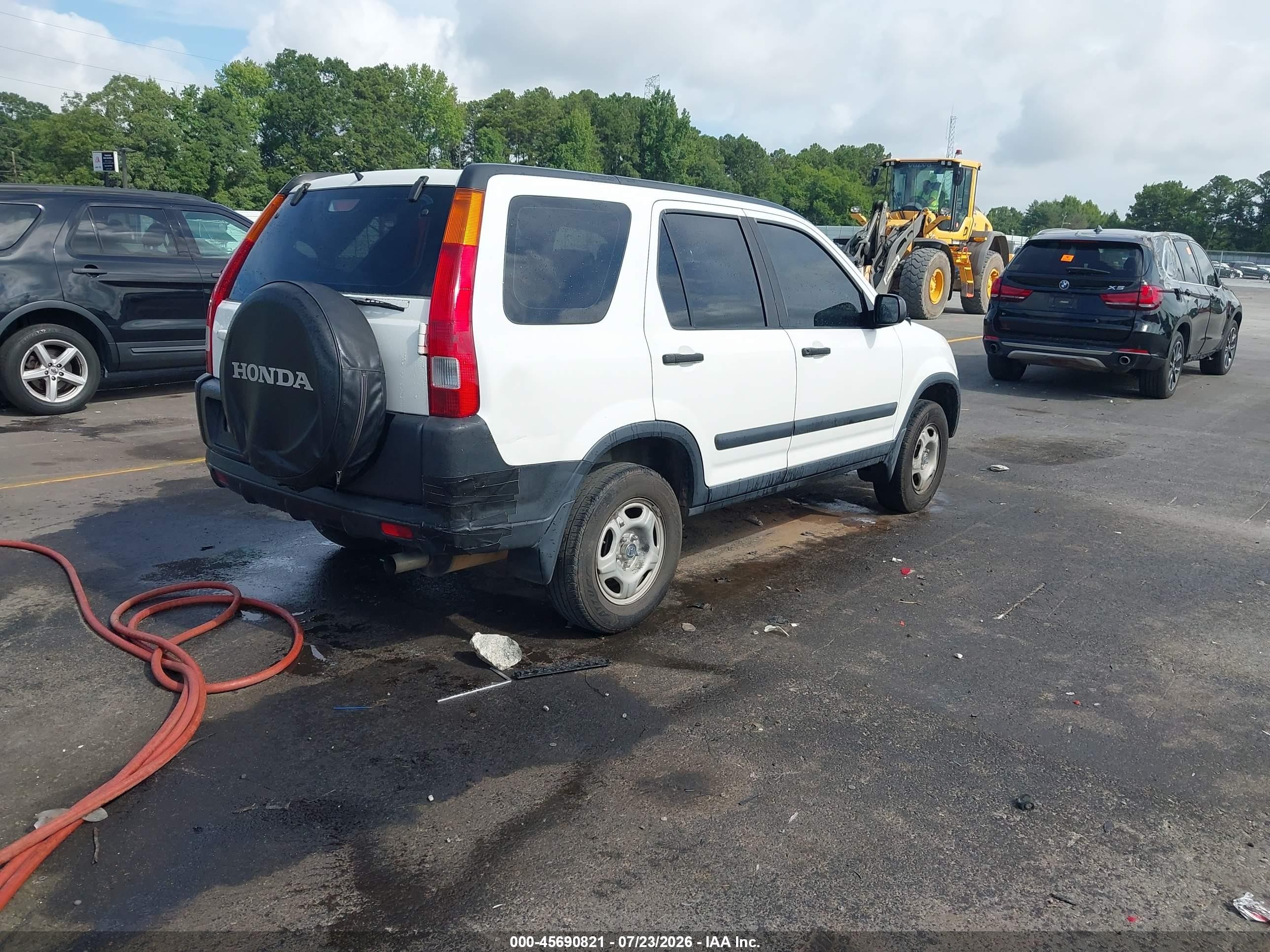 2003 Honda Cr-v Lx White vin: JHLRD68413C011407