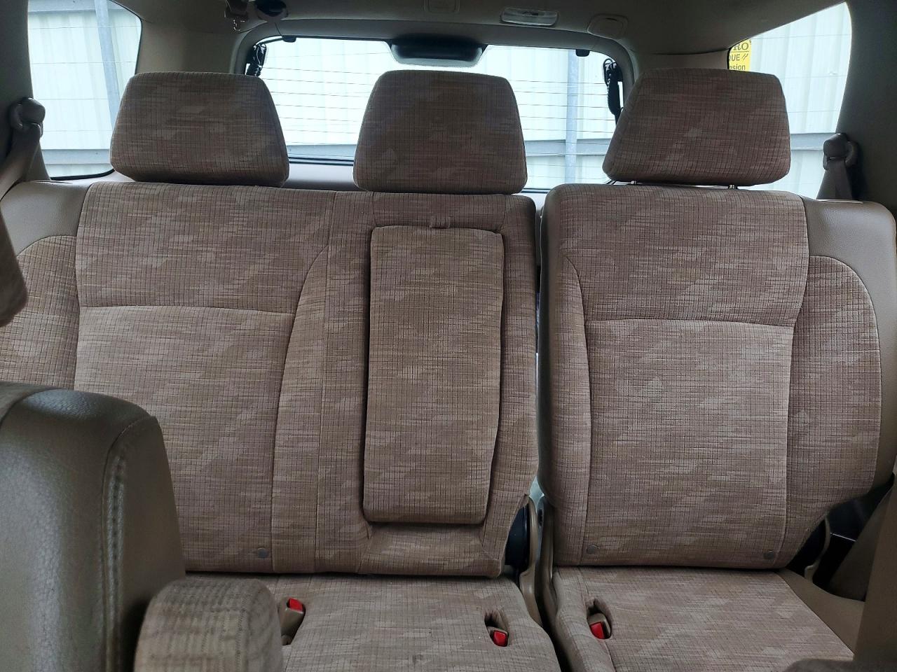 2003 Honda Cr-v Lx Beige vin: JHLRD68413C013495