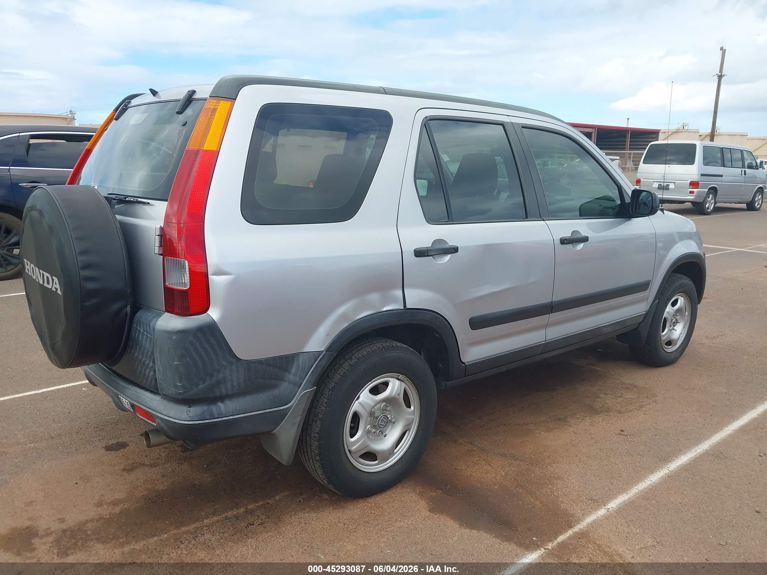 2004 Honda Cr-v Lx Silver vin: JHLRD68414C013000