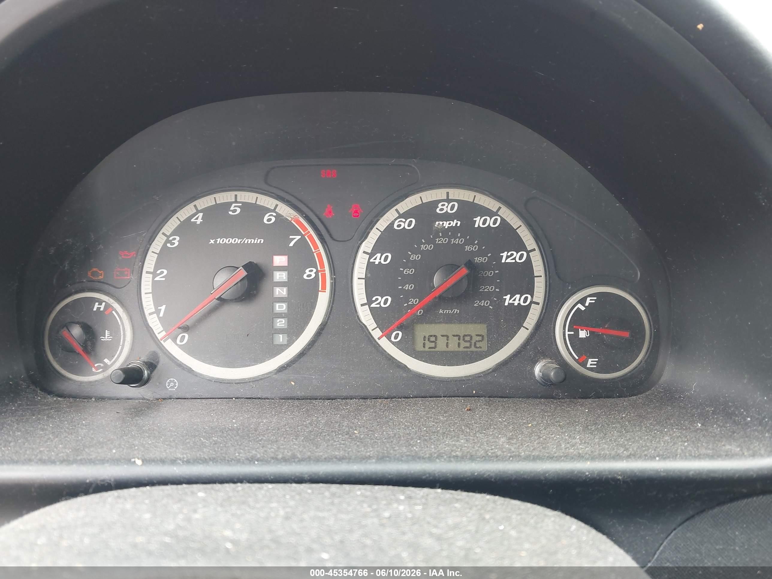 2004 Honda Cr-v Lx Серебряный vin: JHLRD68444C019731