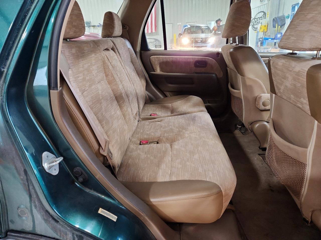 2003 Honda Cr-v Lx Green vin: JHLRD68463C011368