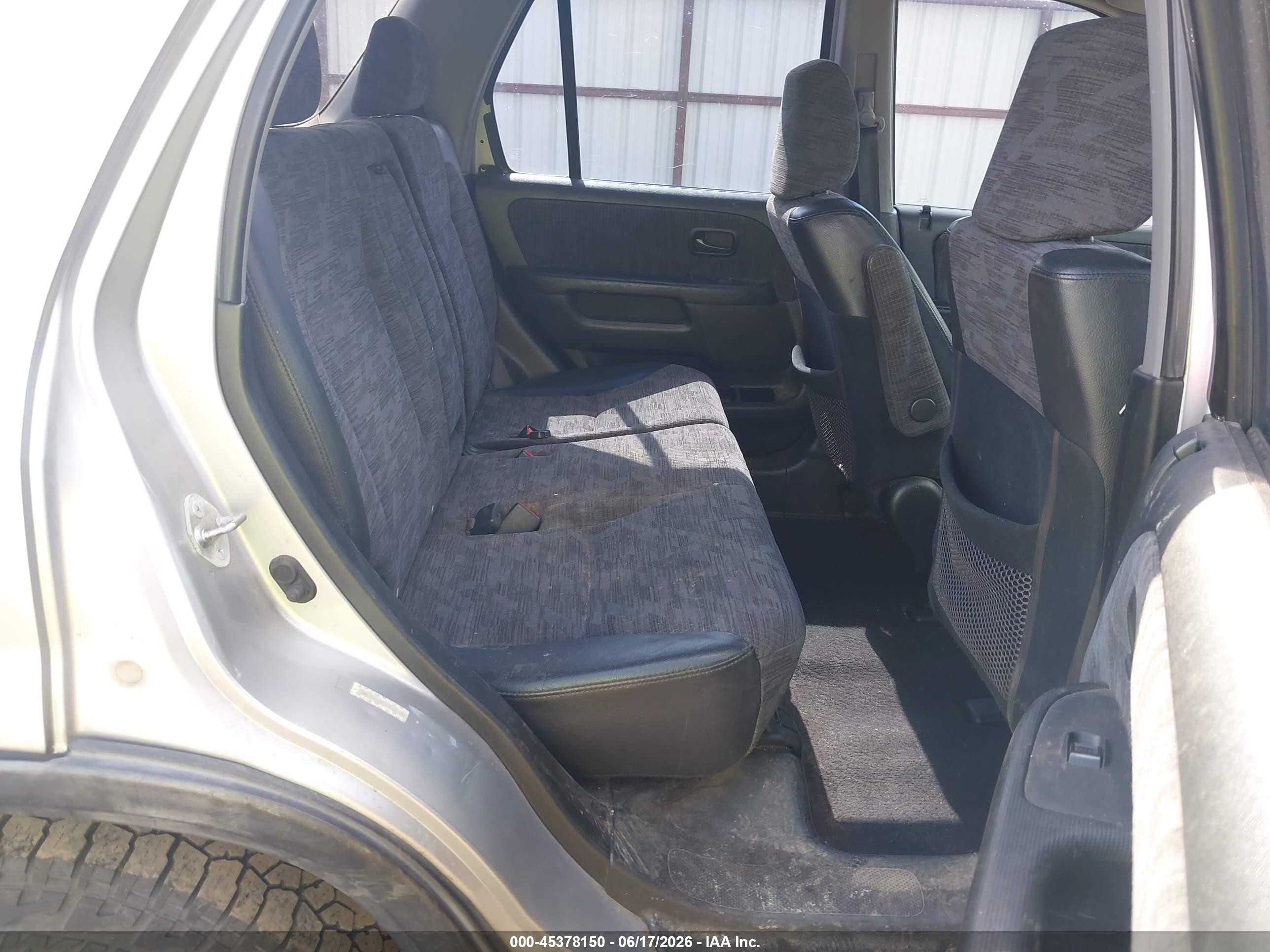 2002 Honda Cr-v Lx Серебряный vin: JHLRD68492C010195