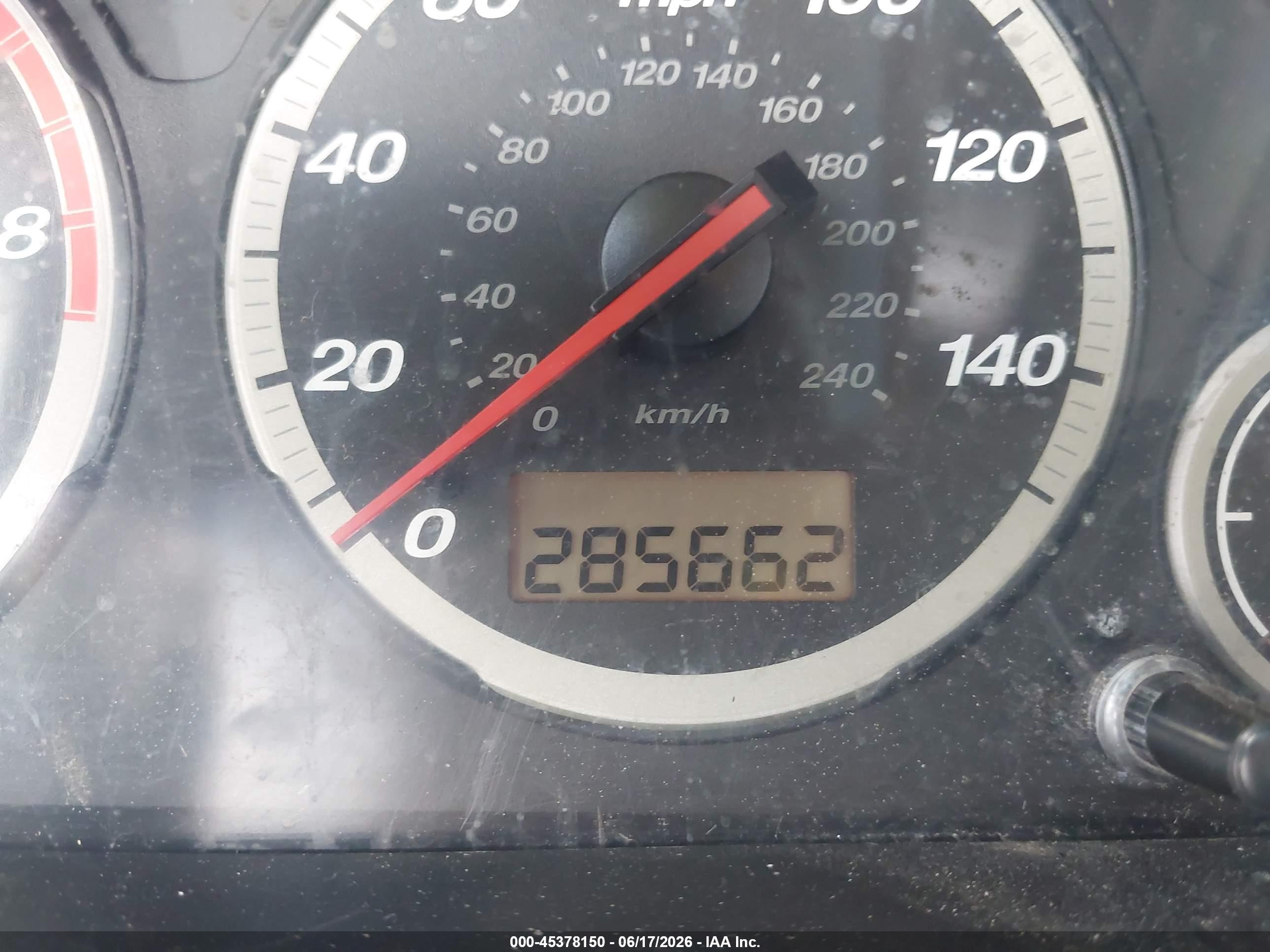 2002 Honda Cr-v Lx Серебряный vin: JHLRD68492C010195