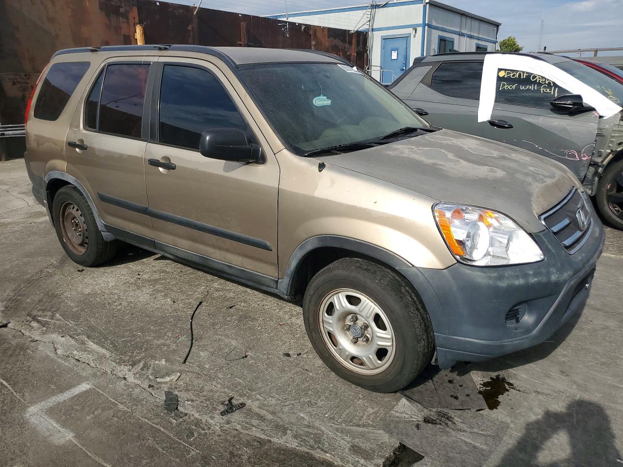 2005 Honda Cr-v Lx Желто-коричневый vin: JHLRD68505C012365