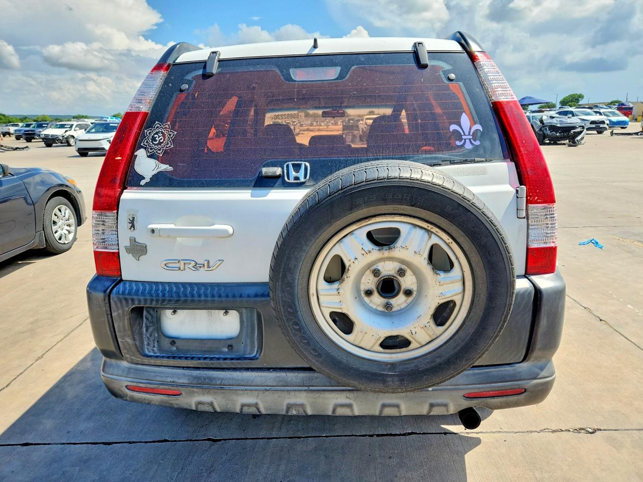 2005 Honda Cr-v Lx White vin: JHLRD68515C010690
