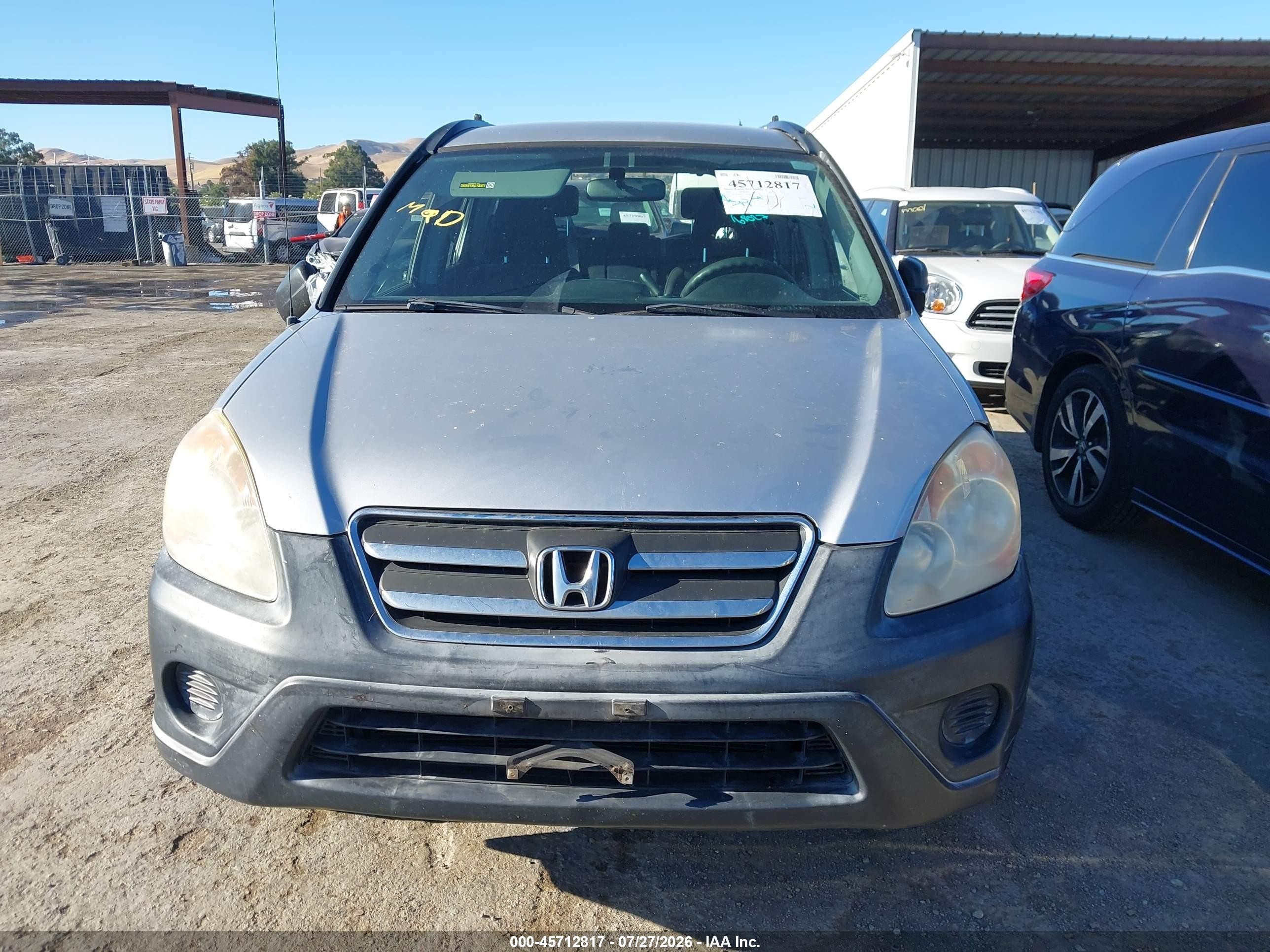 2005 Honda Cr-v Lx Gray vin: JHLRD68525C018619