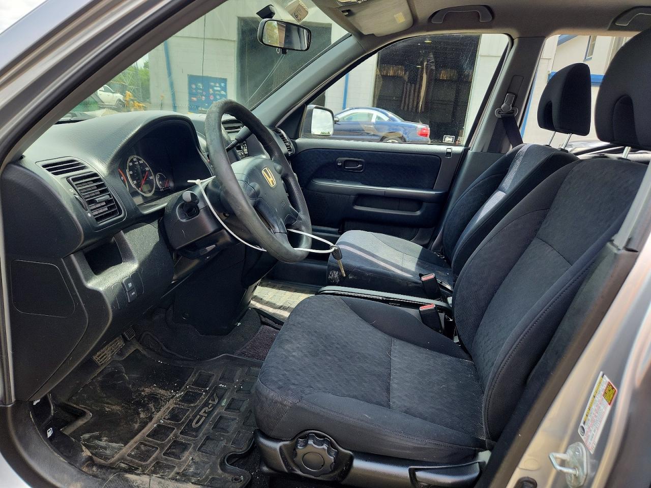 2005 Honda Cr-v Lx Серебряный vin: JHLRD68535C010335