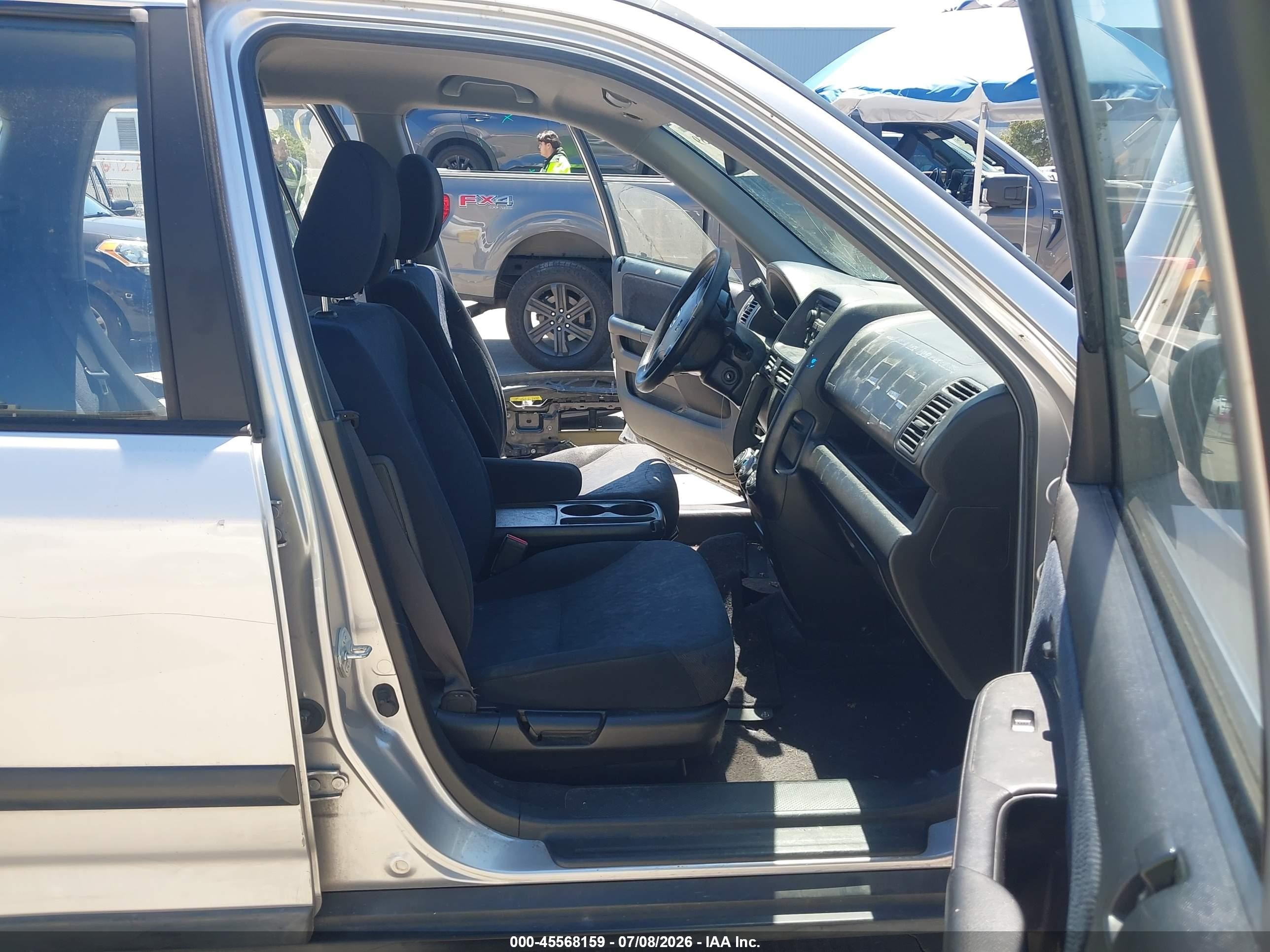 2006 Honda Cr-v Lx Серый vin: JHLRD68536C012037