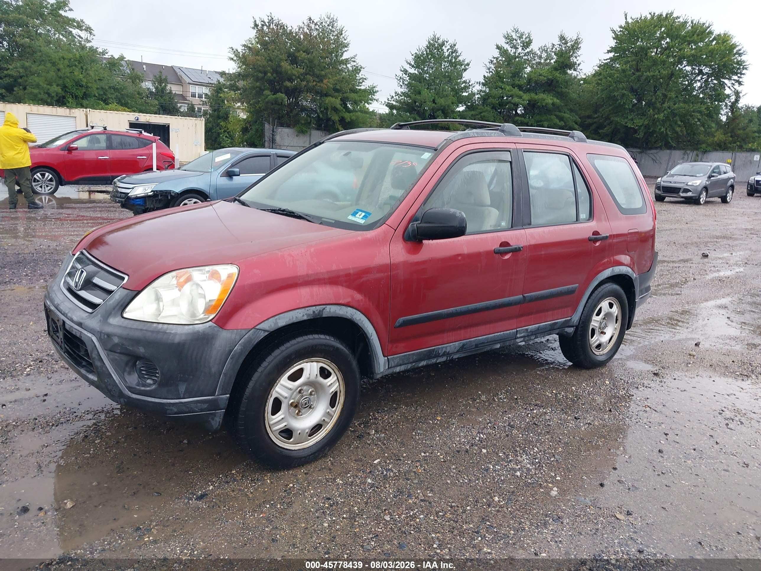 2005 Honda Cr-v Lx Burgundy vin: JHLRD68545C010392