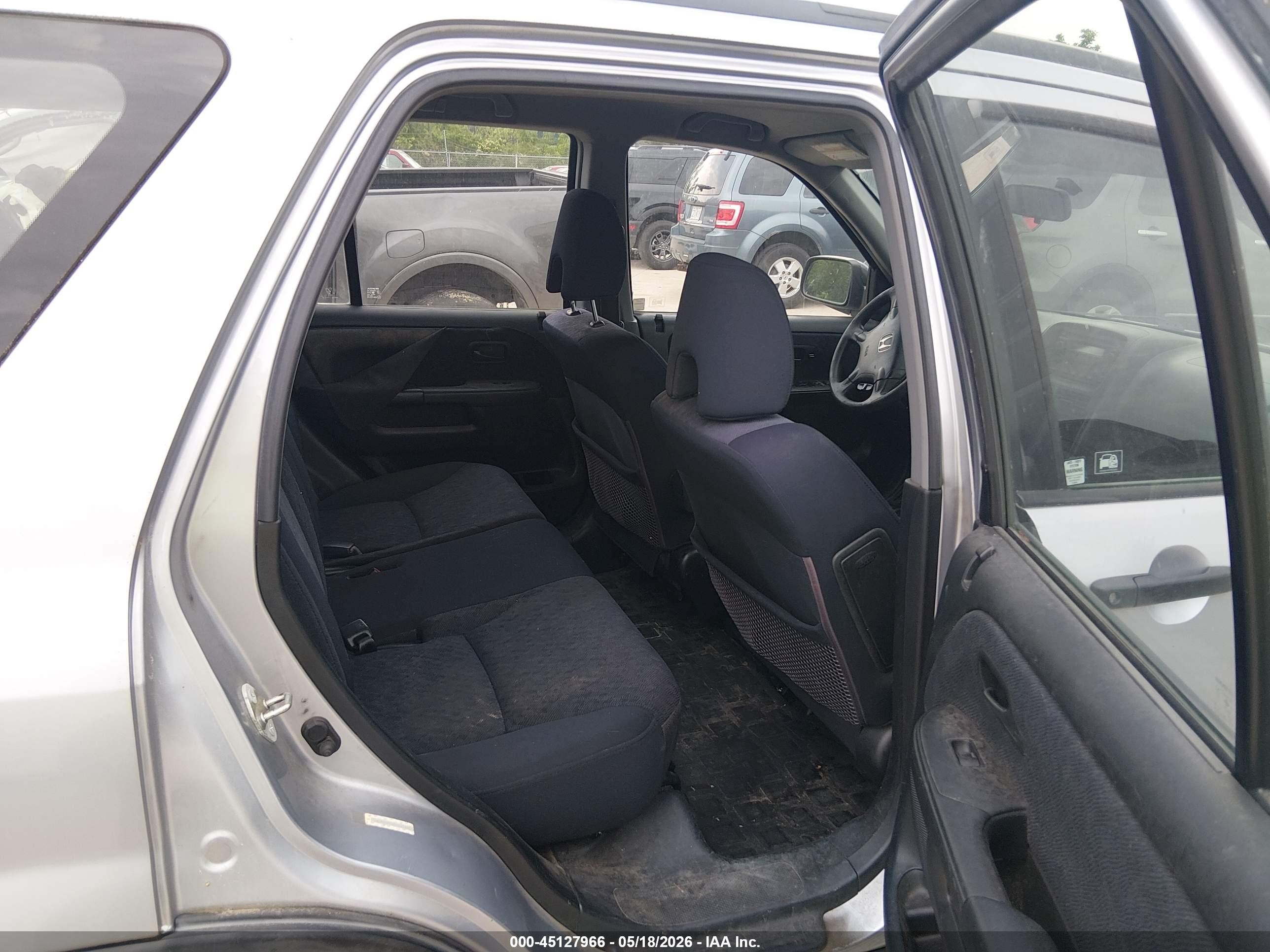 2005 Honda Cr-v Lx Серый vin: JHLRD68545C013406