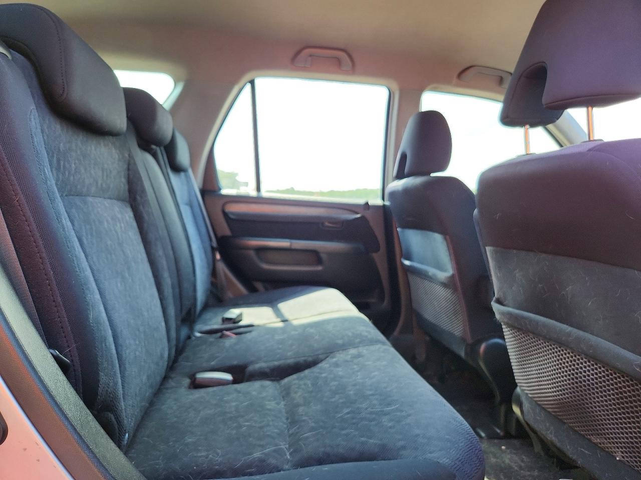 2006 Honda Cr-v Lx Silver vin: JHLRD68546C003220