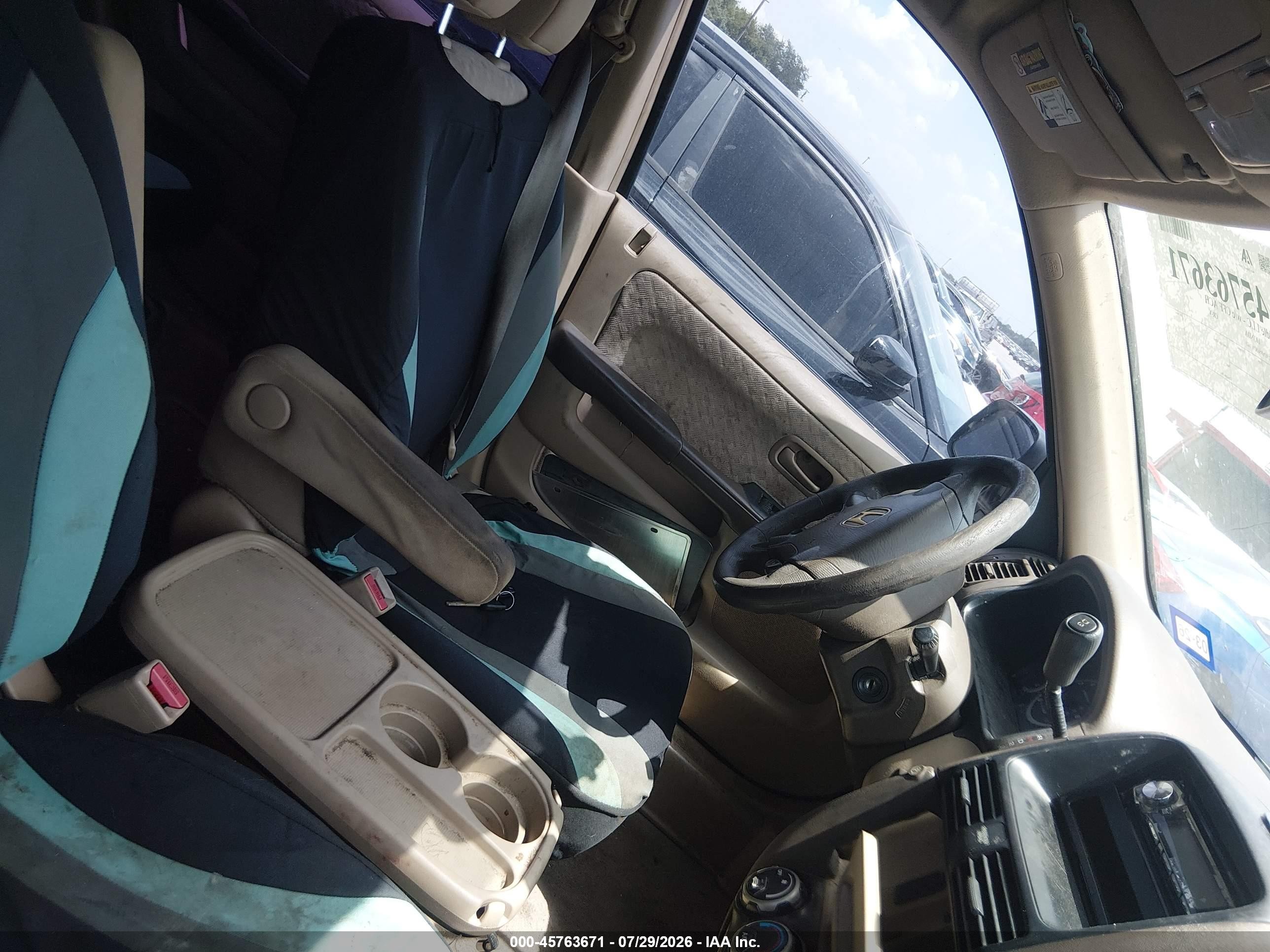 2005 Honda Cr-v Lx White vin: JHLRD68565C011625