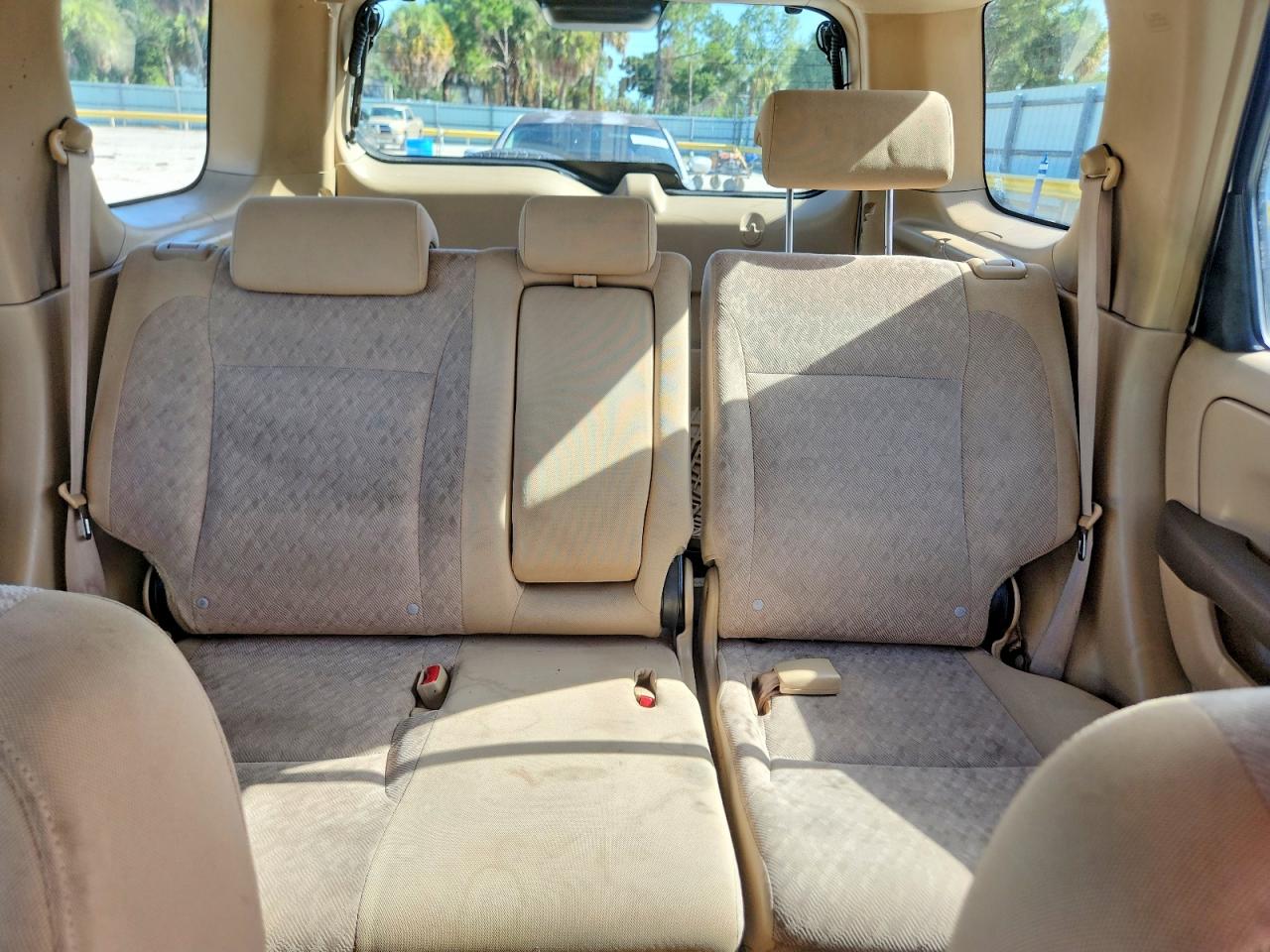 2005 Honda Cr-v Lx White vin: JHLRD68565C016050