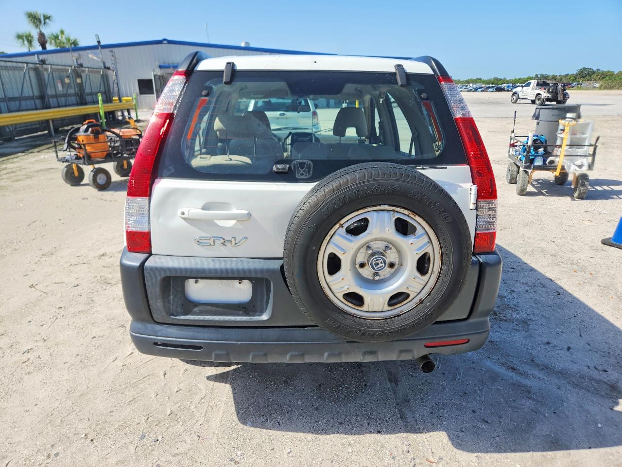 2005 Honda Cr-v Lx White vin: JHLRD68565C016050