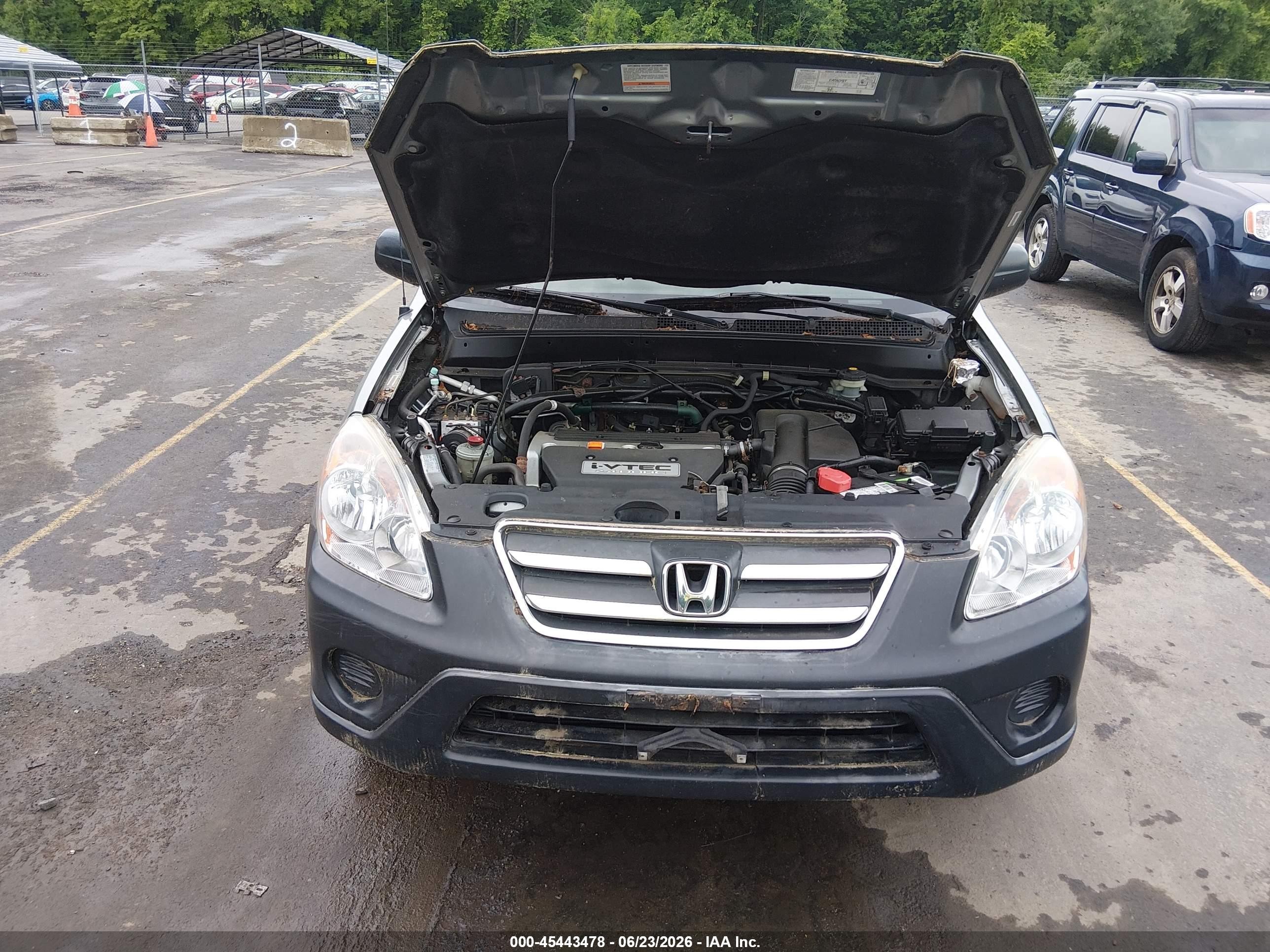 2006 Honda Cr-v Lx Gold vin: JHLRD68576C016088
