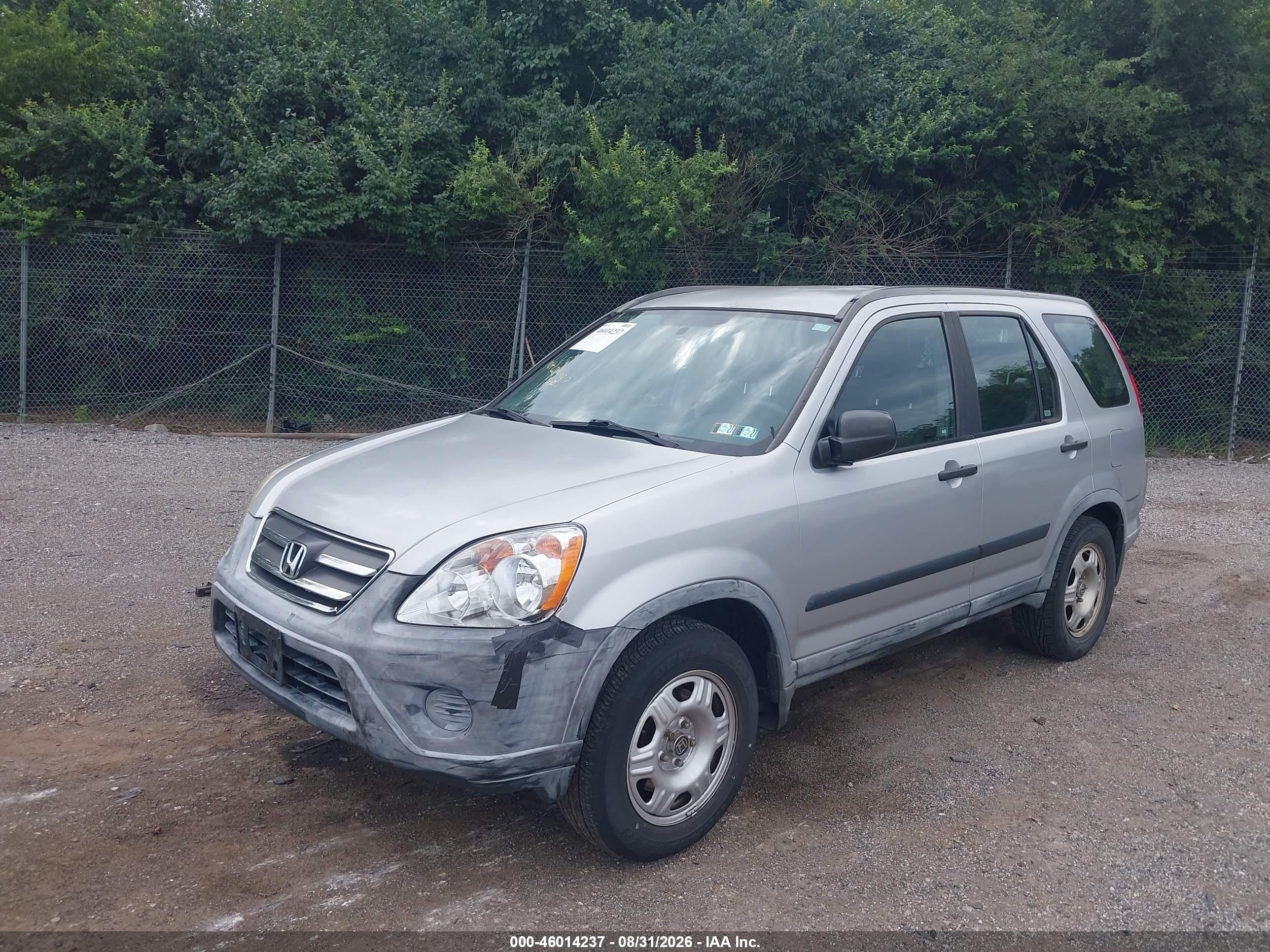 2005 Honda Cr-v Lx Серебряный vin: JHLRD68595C017743