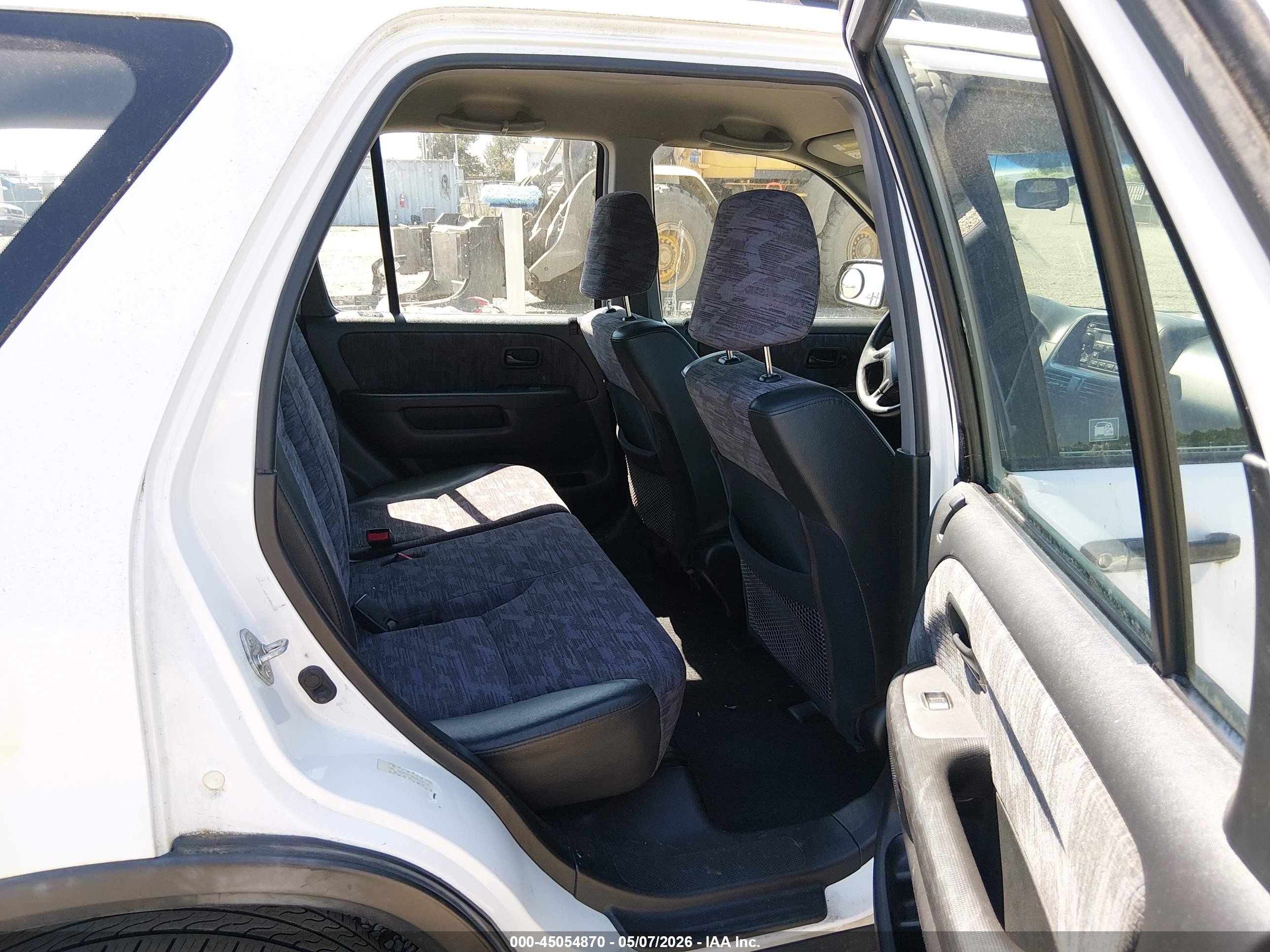 2003 Honda Cr-v Lx Белый vin: JHLRD774X3C015124