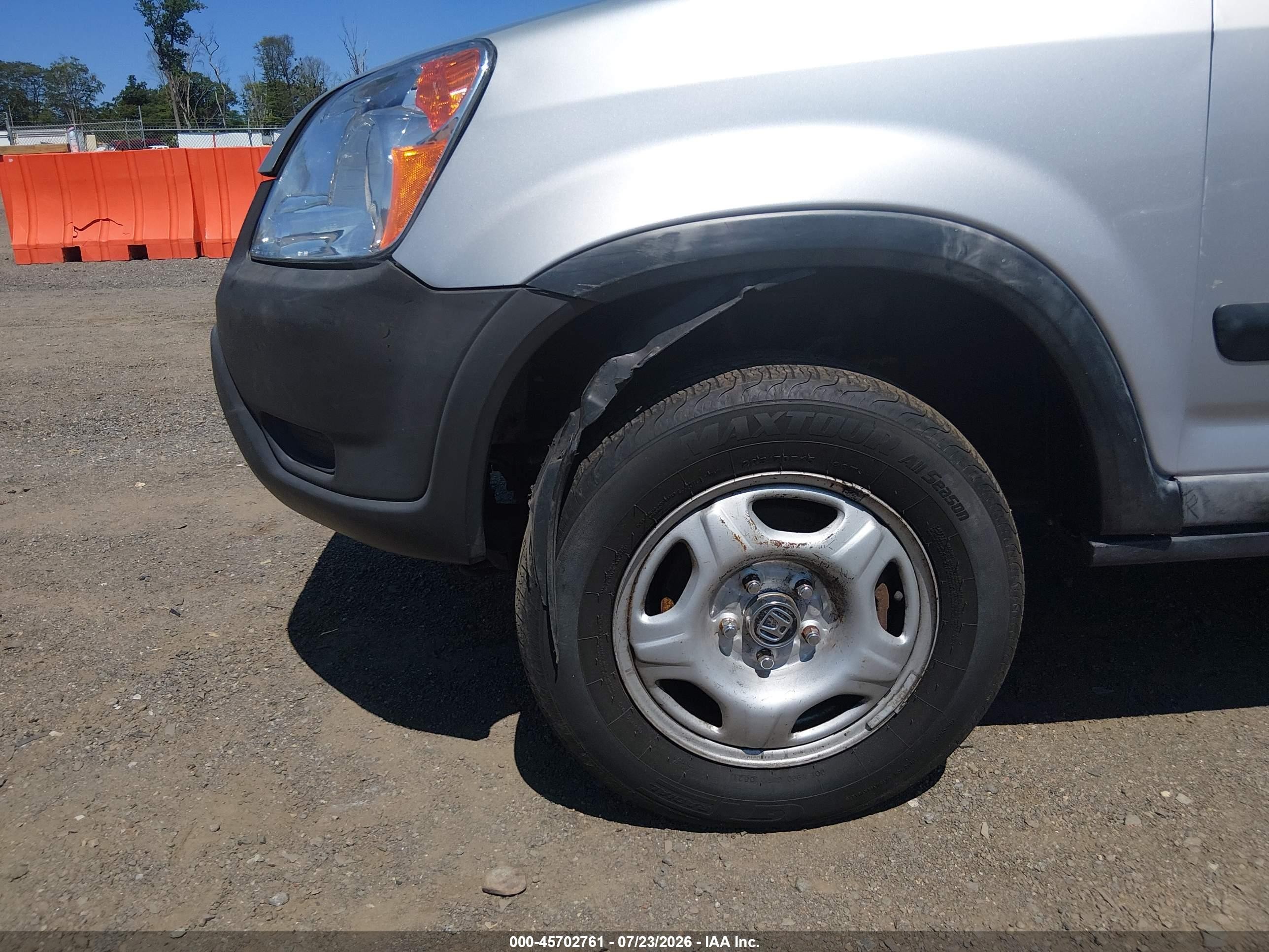2002 Honda Cr-v Lx Silver vin: JHLRD78402C010401