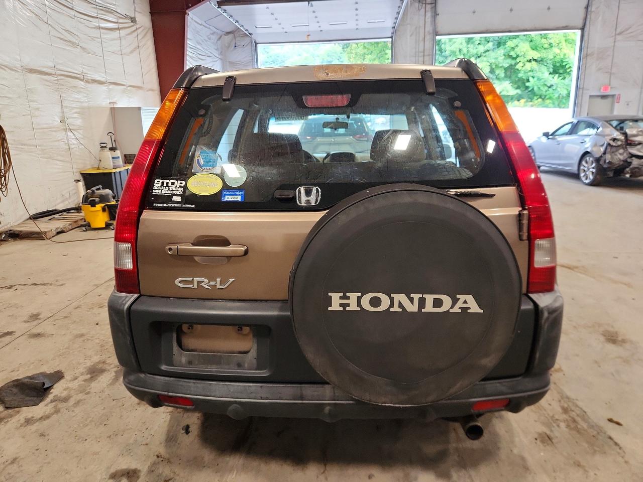2002 Honda Cr-v Lx Tan vin: JHLRD78482C037460