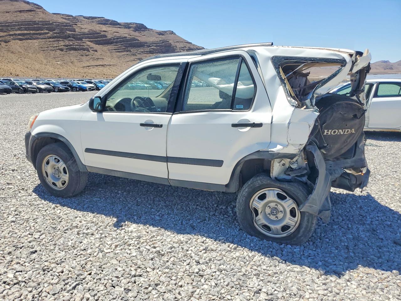 2005 Honda Cr-v Lx Белый vin: JHLRD78545C007451