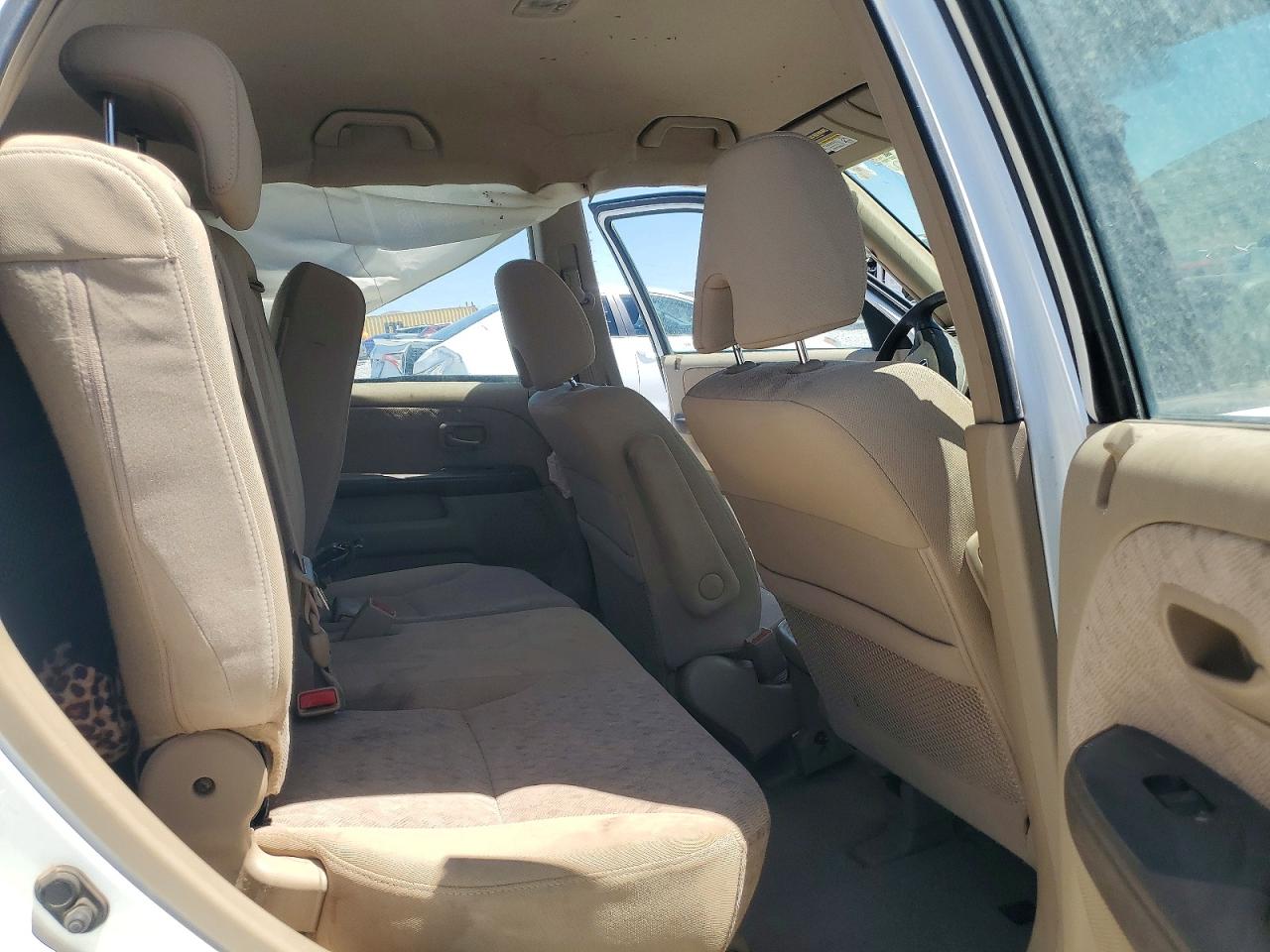 2005 Honda Cr-v Lx Белый vin: JHLRD78545C007451